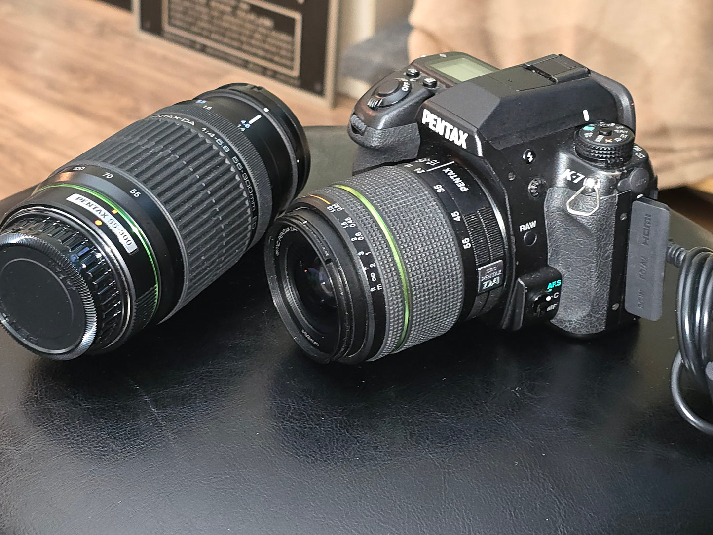 Pentax K7 DSLR 14.6 digital camera with extra lens