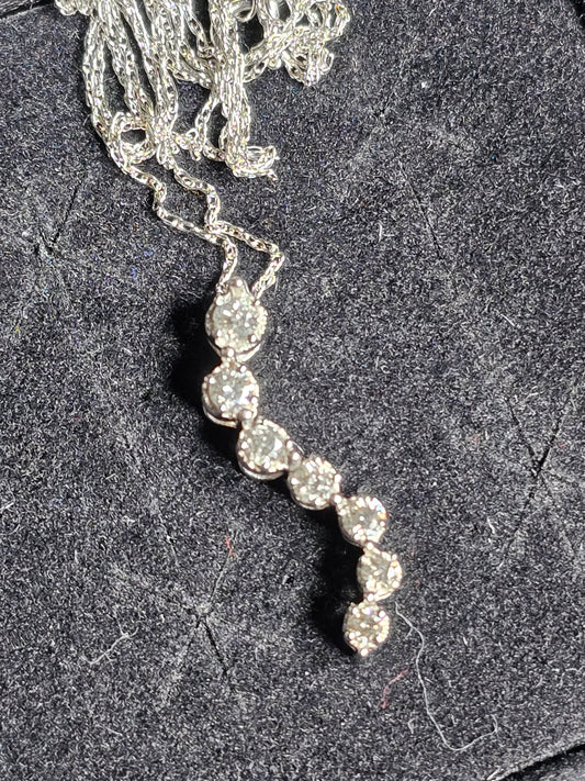 NEW 14K white gold 7 diamond journey pendant necklace