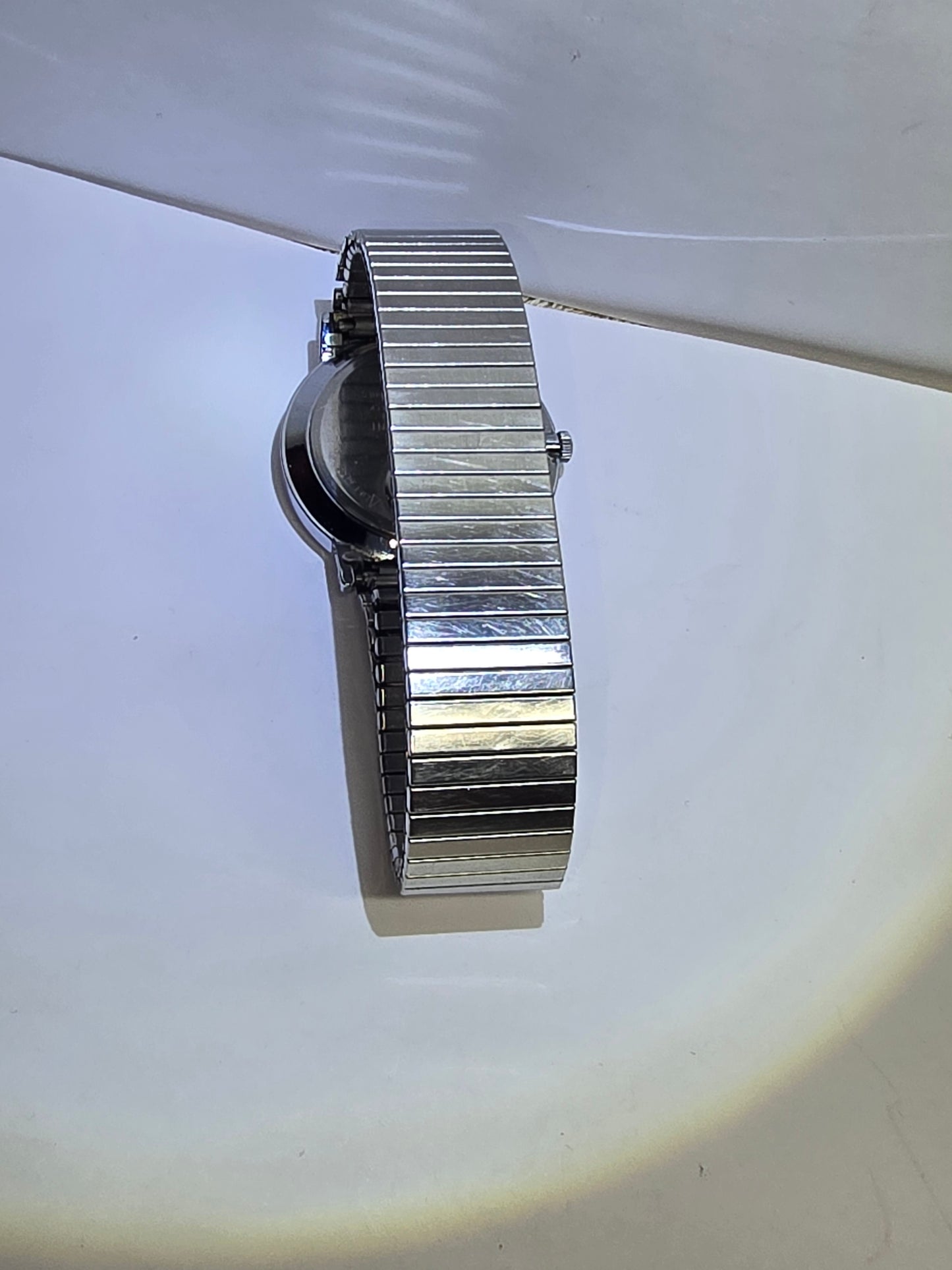 vintage retro minimalist Timex silver-tone quartz watch