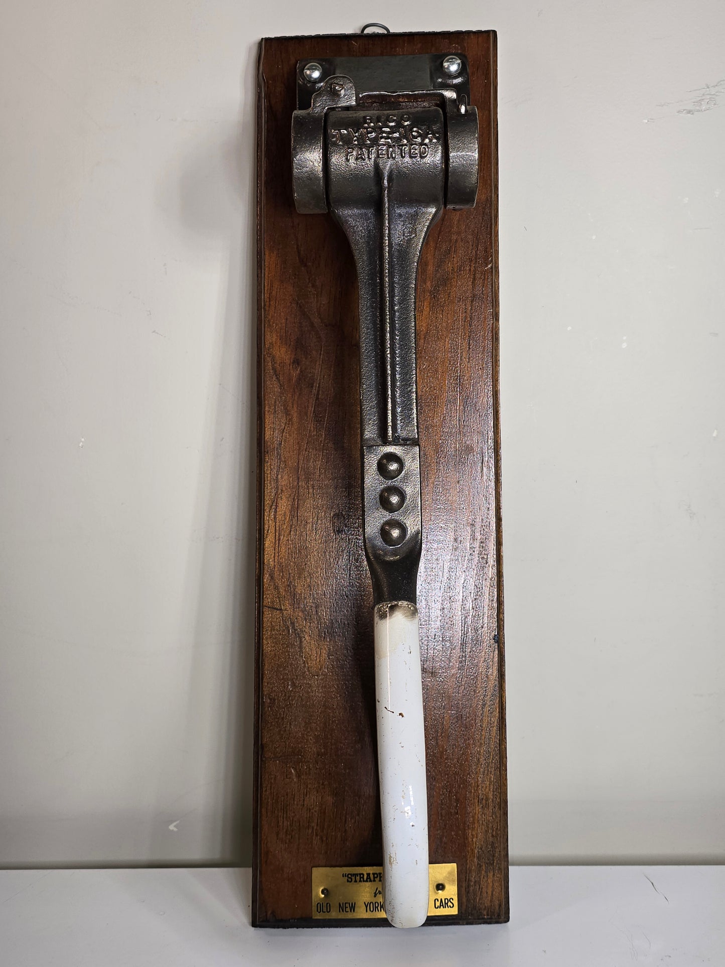 Vintage NYC Subway Straphanger Beautiful condition