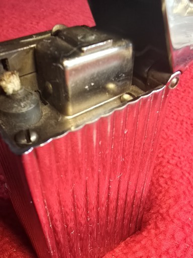VINTAGE PARKER TABLE LIGHTER MODEL 125