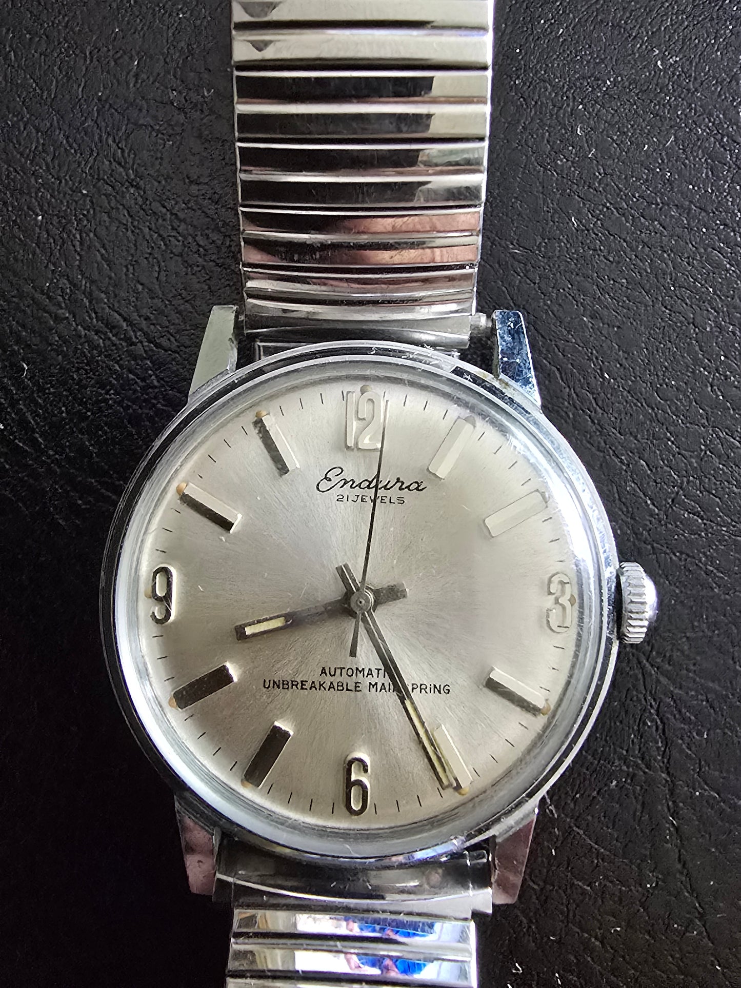 VINTAGE ENDURA AUTOMATIC WATCH