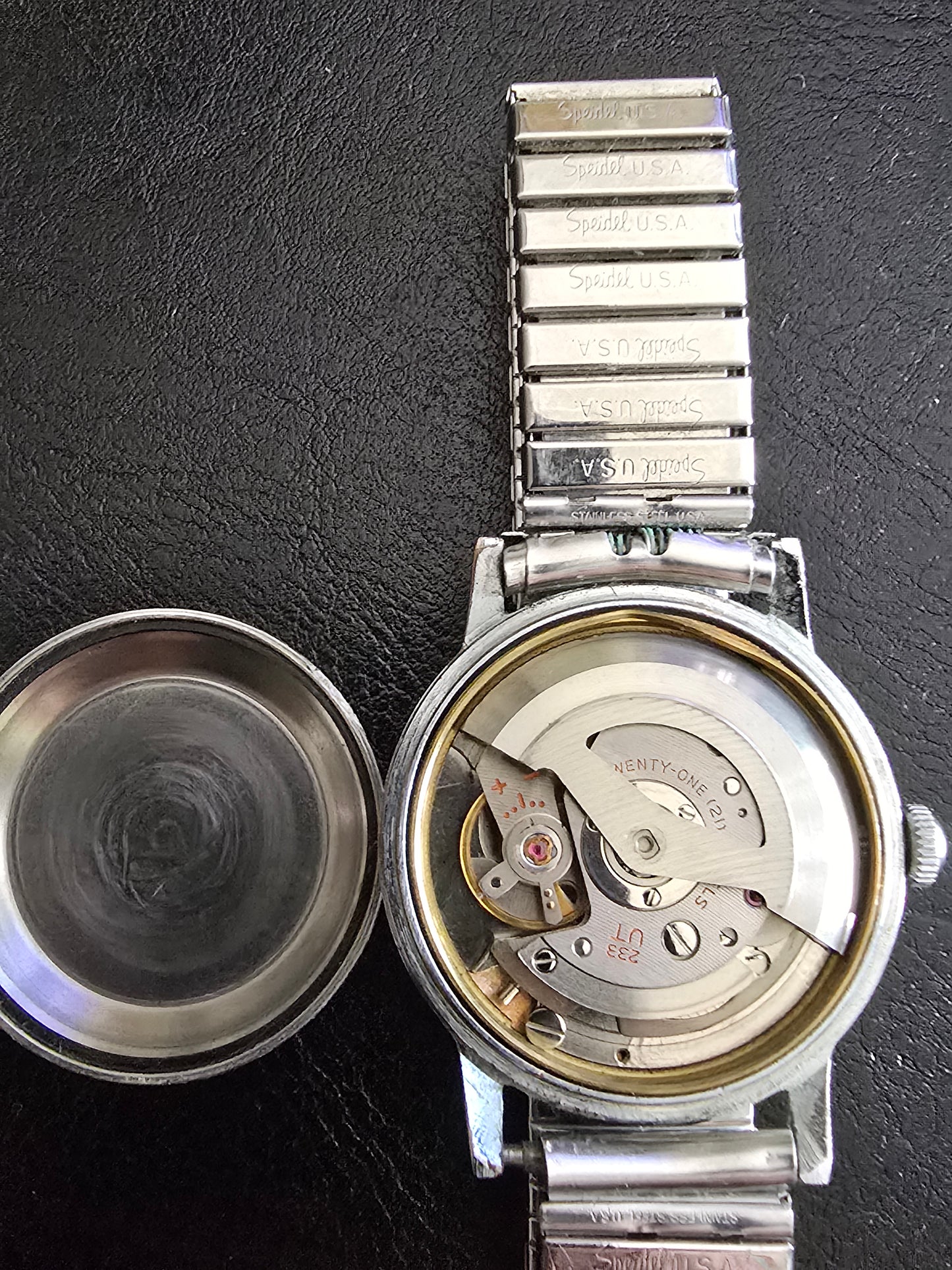 VINTAGE ENDURA AUTOMATIC WATCH