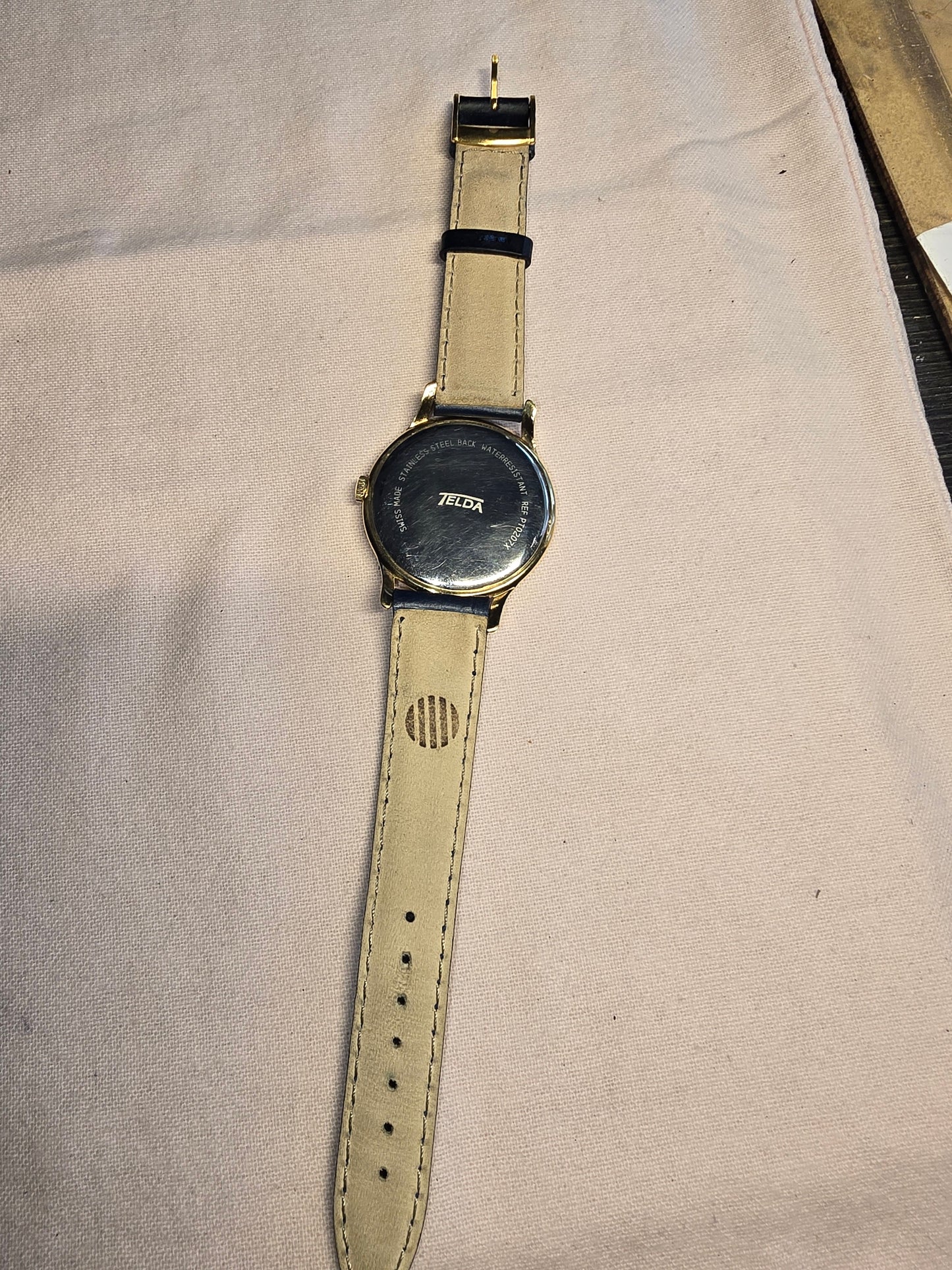 VINTAGE TELDA 18K MEN WRISTWATCH BEAUTIFUL CONDITION