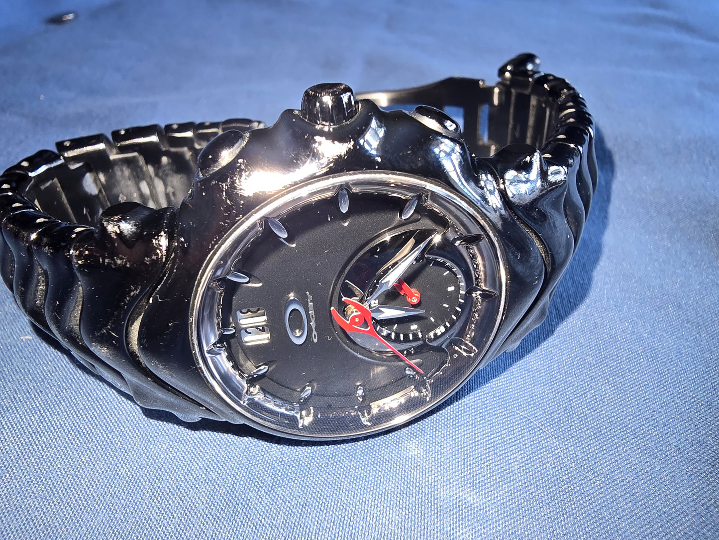 VINTAGE BEAUTIFUL CONDITION "OAKLEY JUDGE STEALTH" WRISTWATCH