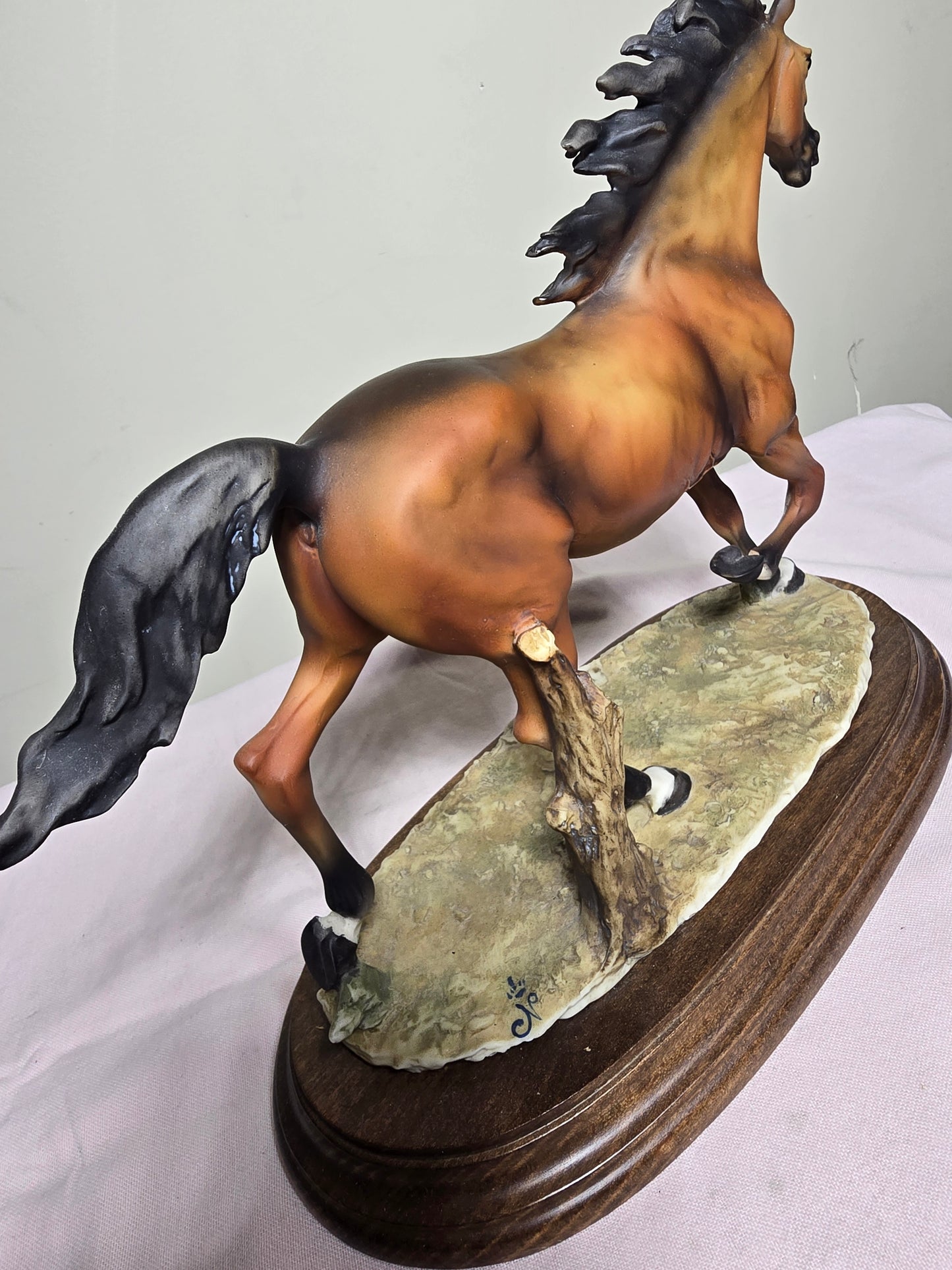Vintage Giuseppe Armani Porcelain Throttle Horse