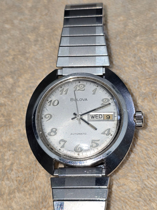 Vintage Bulova N3 17 Jewels Automatic Day Date Wristwatch