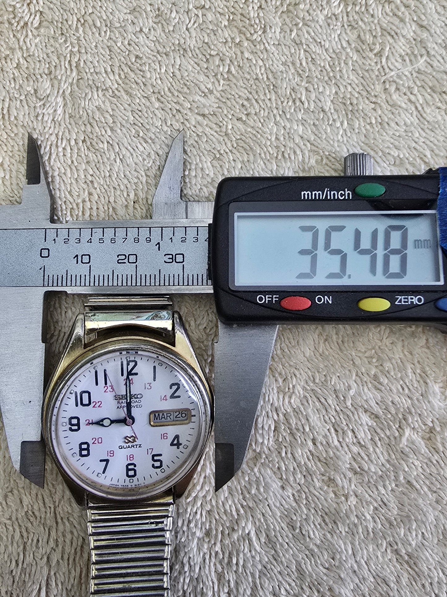 Vintage Seiko SQ 7546-8069 Railroad approved Day date