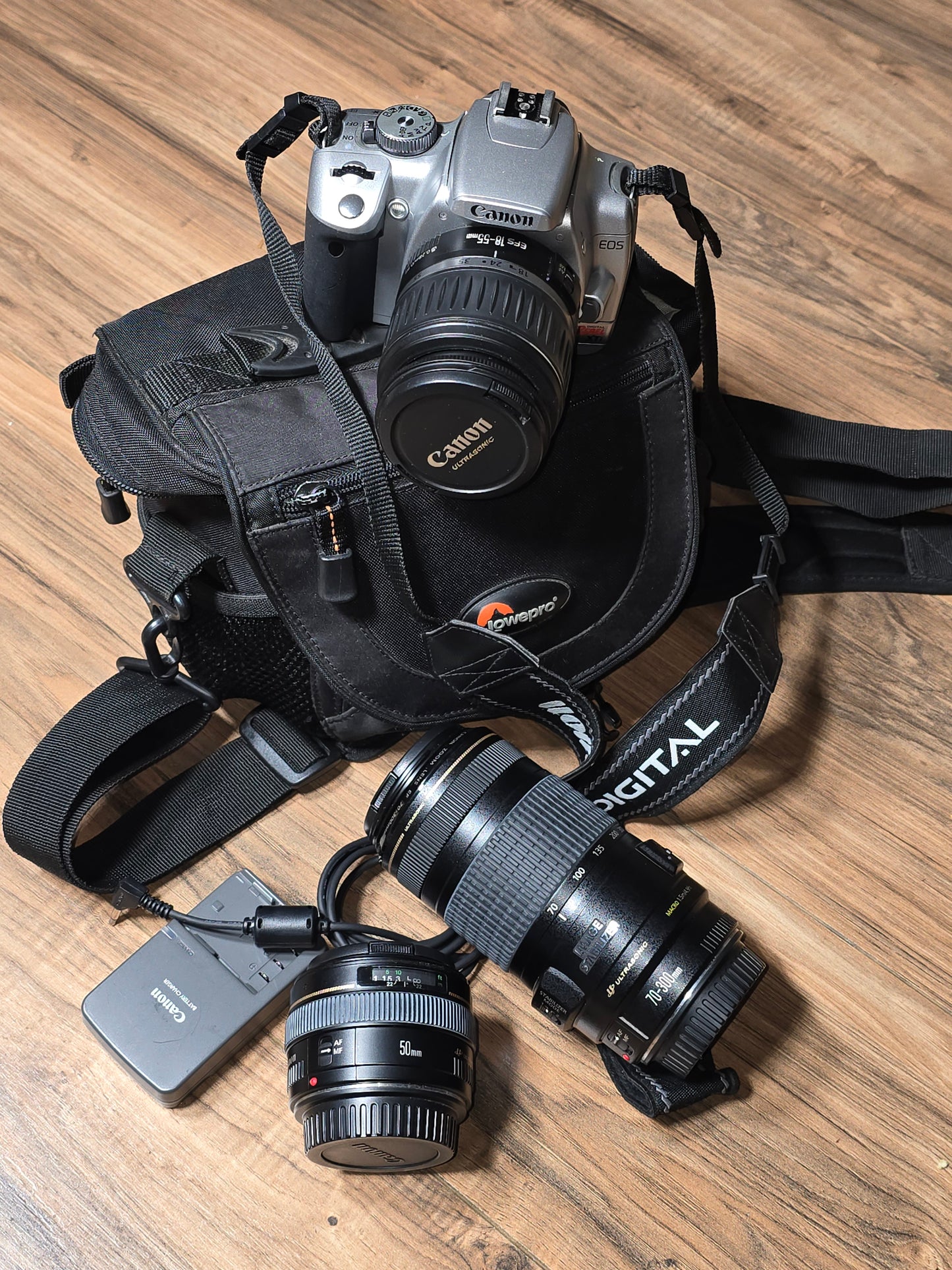 Canon EOS Rebel XTI DSLR Digital SLR, plus two extra lenses