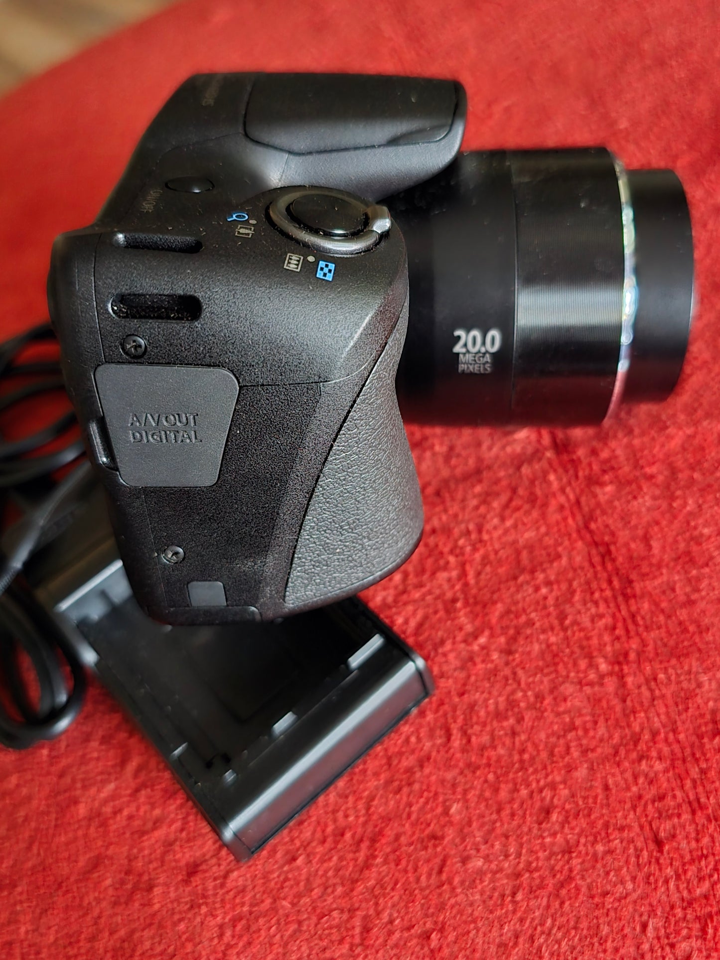 Canon PowerShot sx 420 is wi-fi digital camera