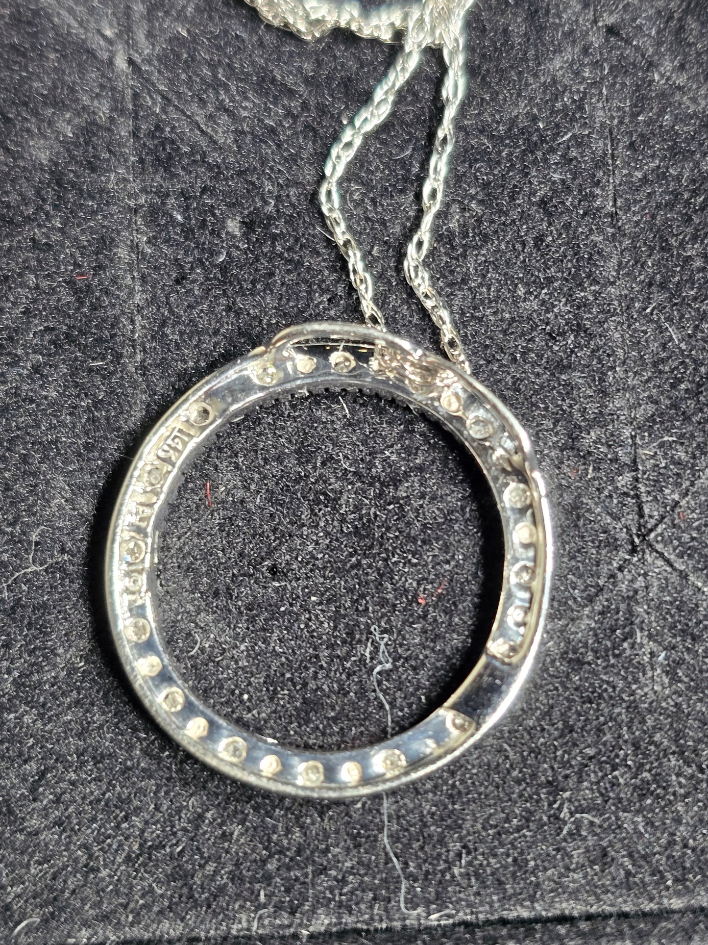 New gold and diamonds circle of life pendant with chain 14k