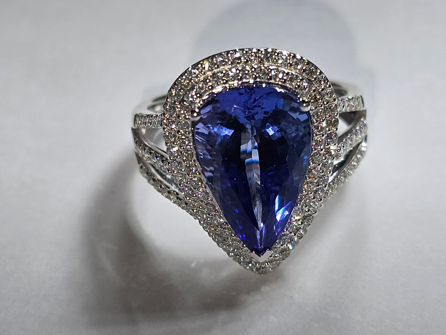 New Platinum pearl shaped Tanzanite and Diamond ring 4.37cts