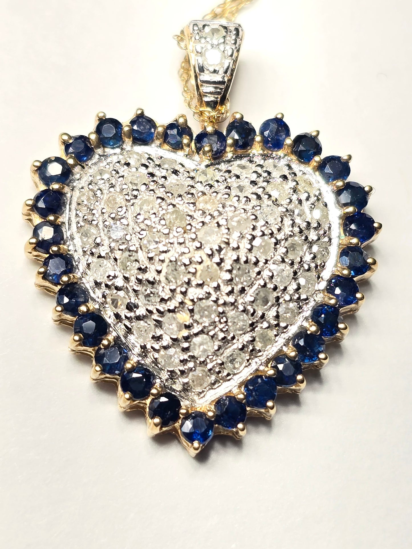 NEW 10k gold sapphire and diamonds hearth shaped necklace pendant in 14k chain NEW