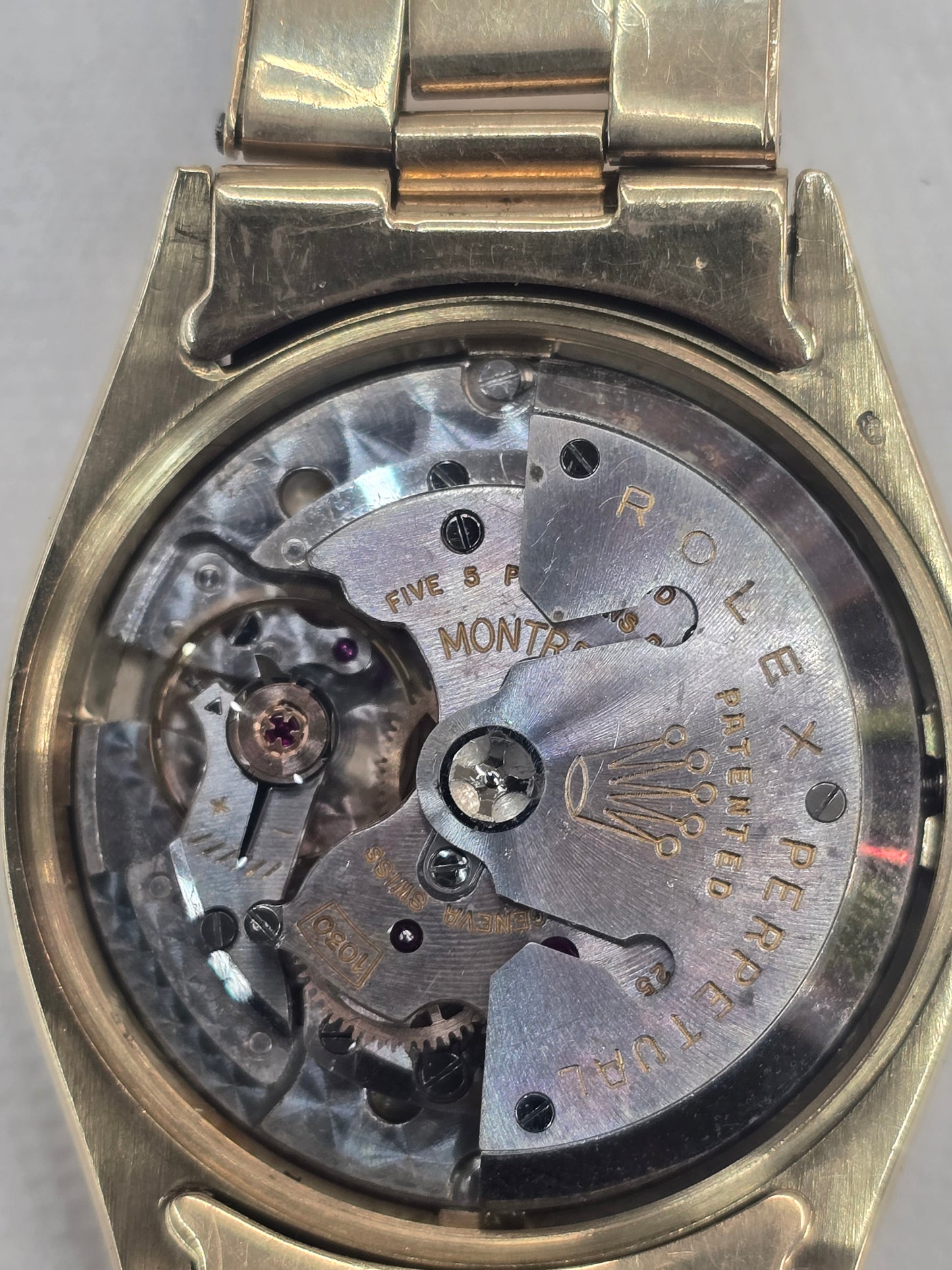 SCARSE ROLEX OYSTER PERPETUAL 14KYG (CIRCA 1959) REF 6564