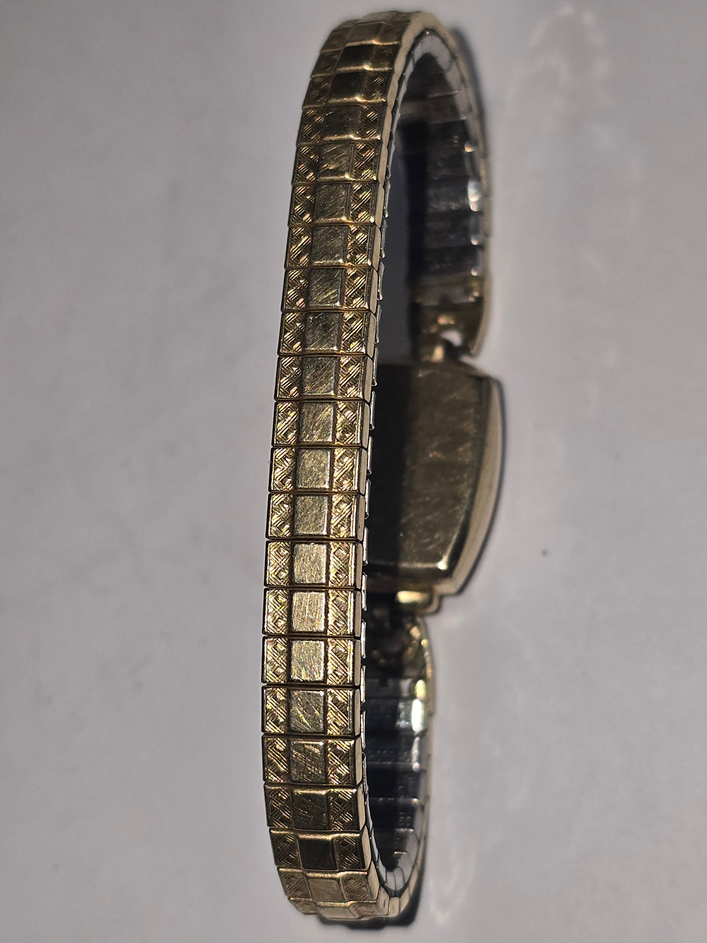 Vintage Hamilton 911 GF Ladies watch
