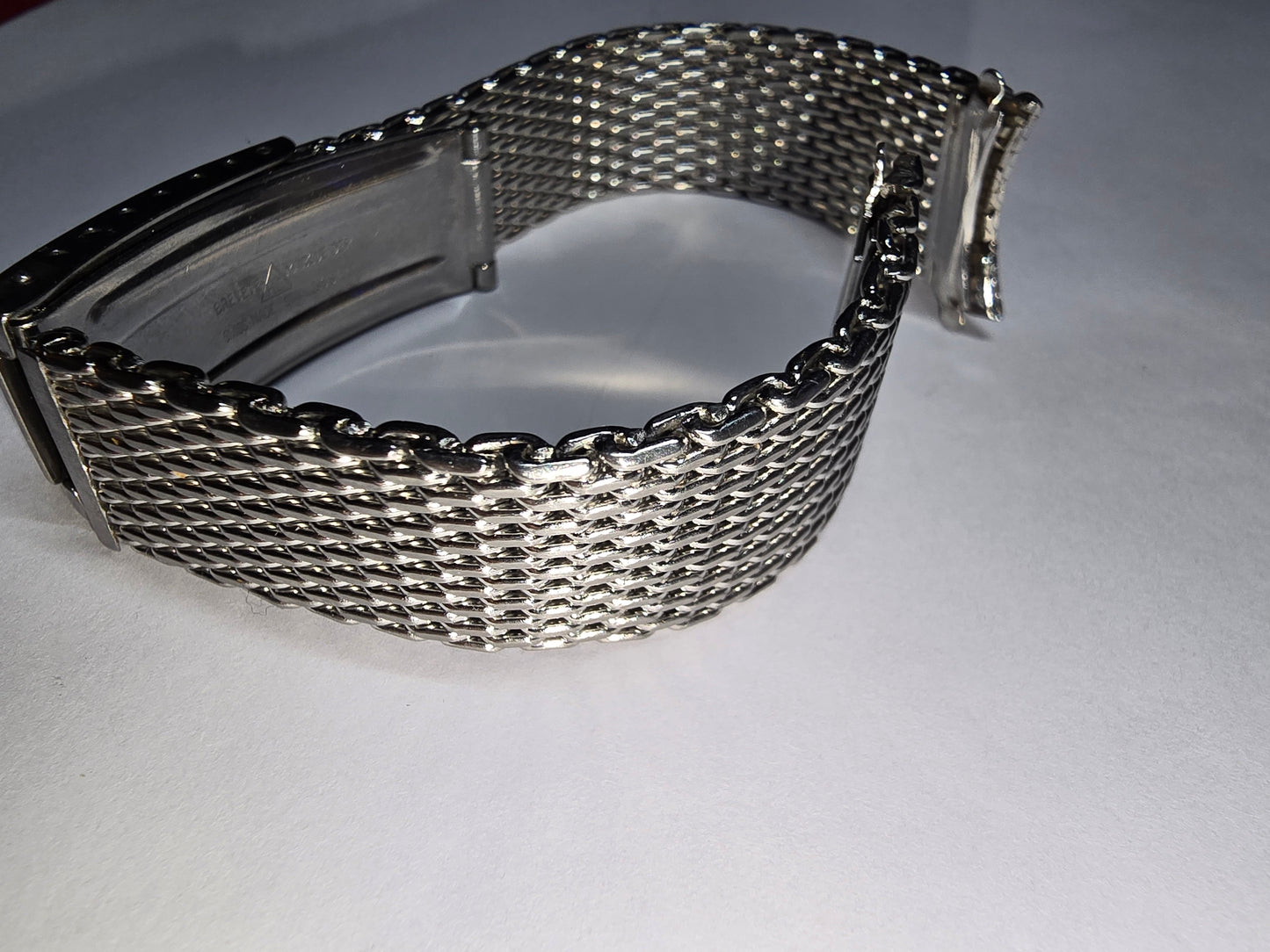 vintage Eterna Milanese mesh wristwatch bracelet