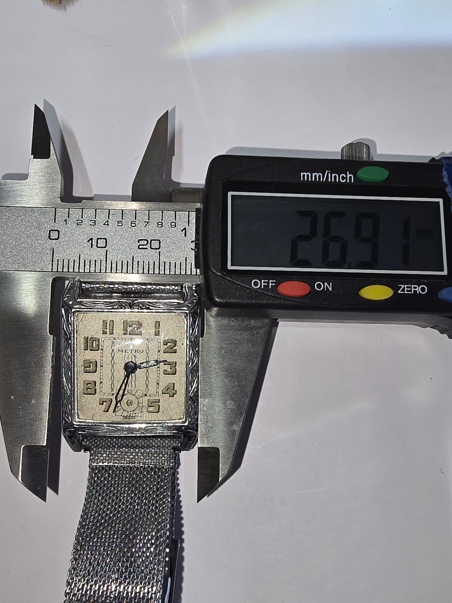 Vintage art deco Metro square hooded engraved case wristwatch. 1930's