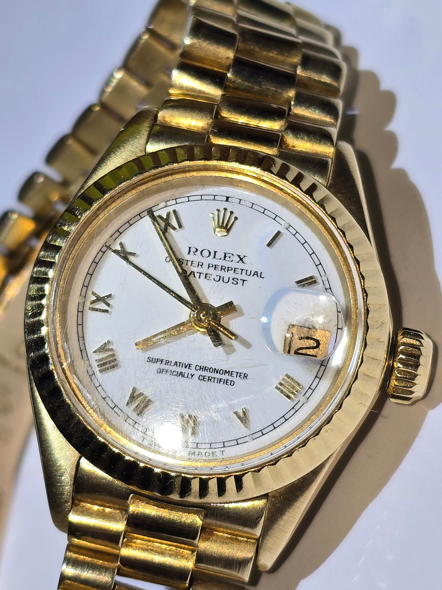 vintage 18k solid gold Rolex president 6917 ladies' watch