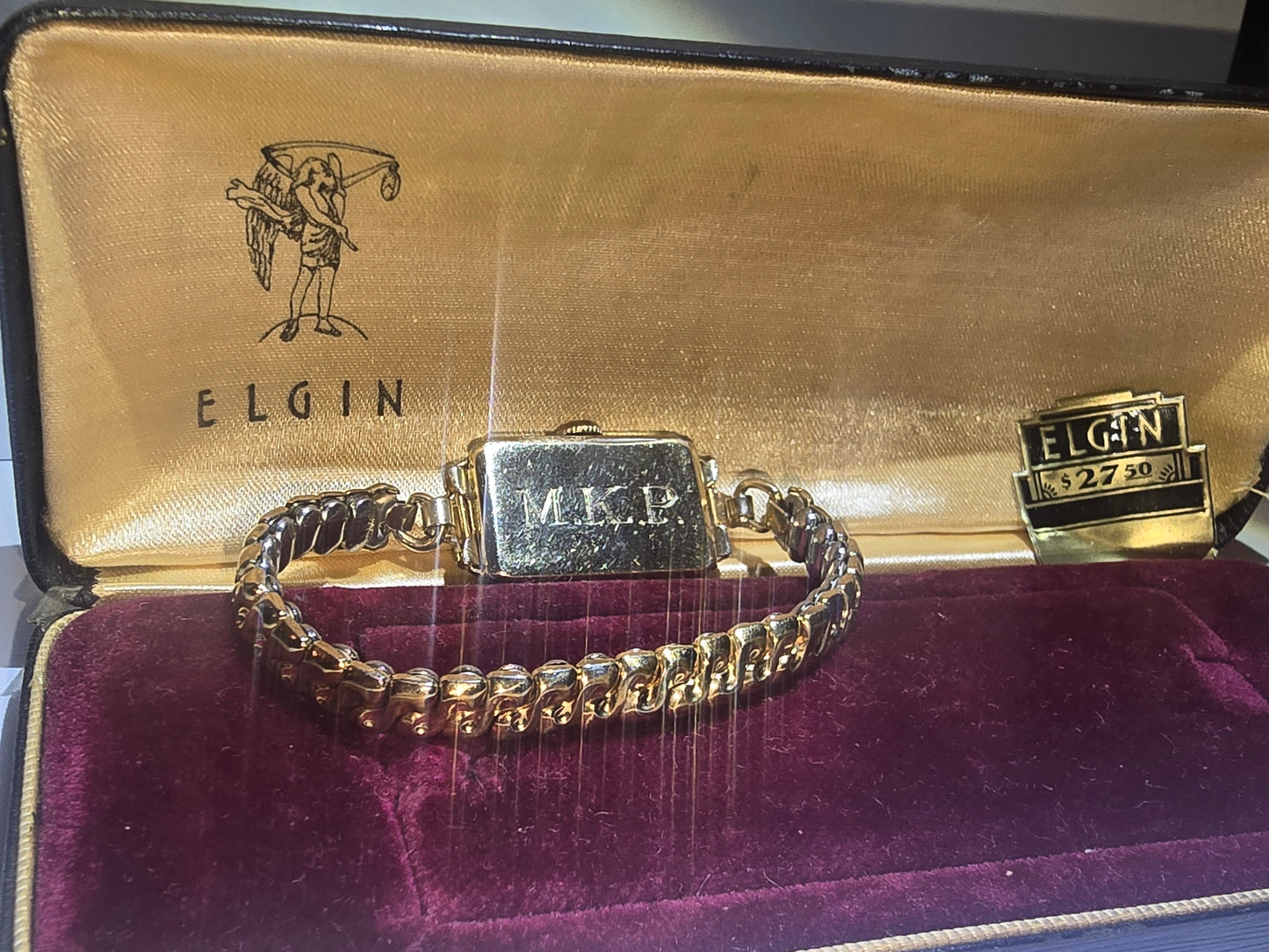 Vintage 1936 Elgin 10kgf, 17 jewels Swiss lady's watch.