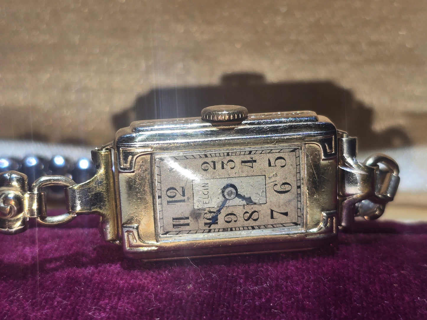 Vintage 1936 Elgin 10kgf, 17 jewels Swiss lady's watch.
