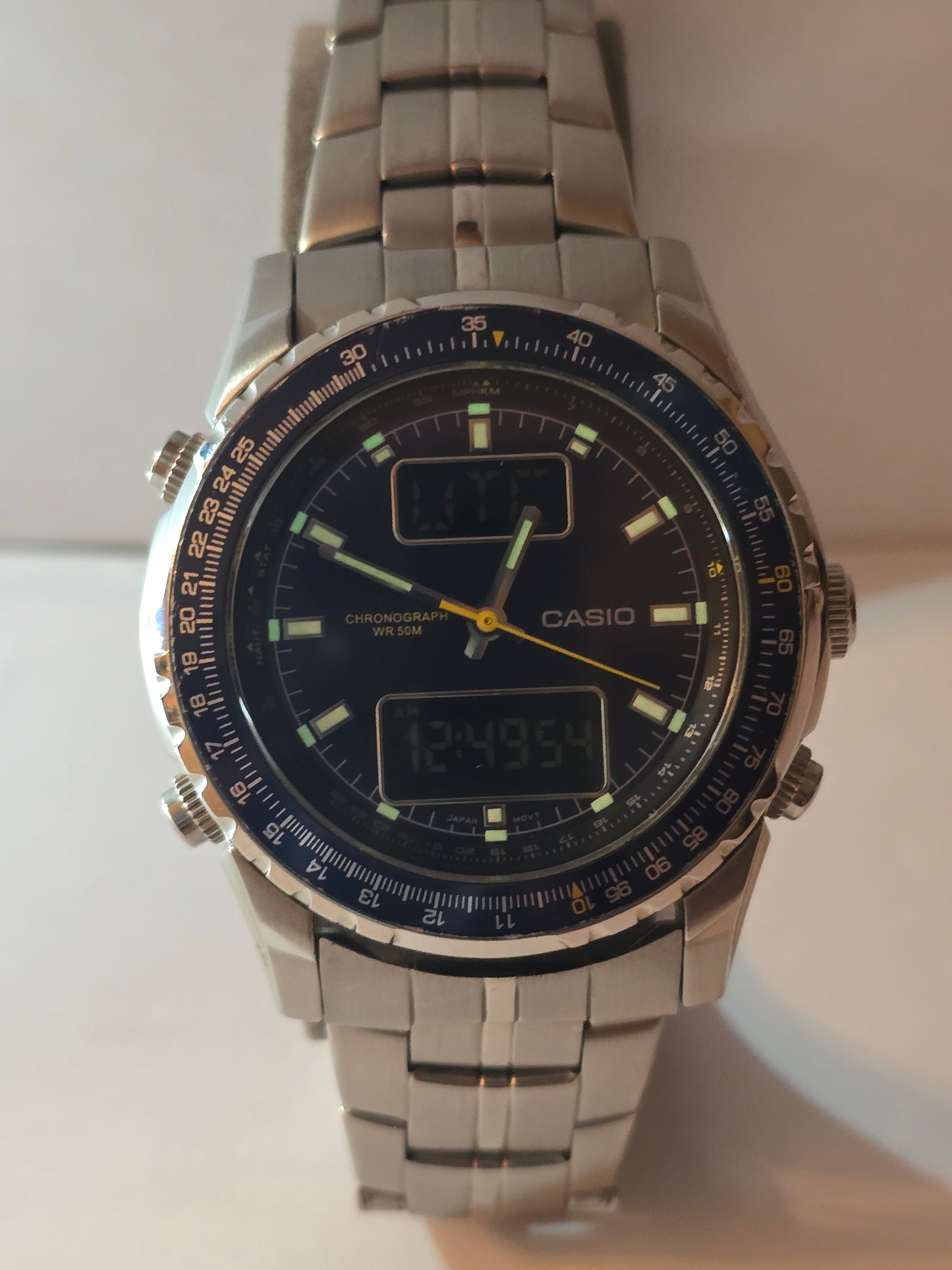 Vintage Casio MTP4700 world time, chronograph, analog, rotating bezel, digital watch