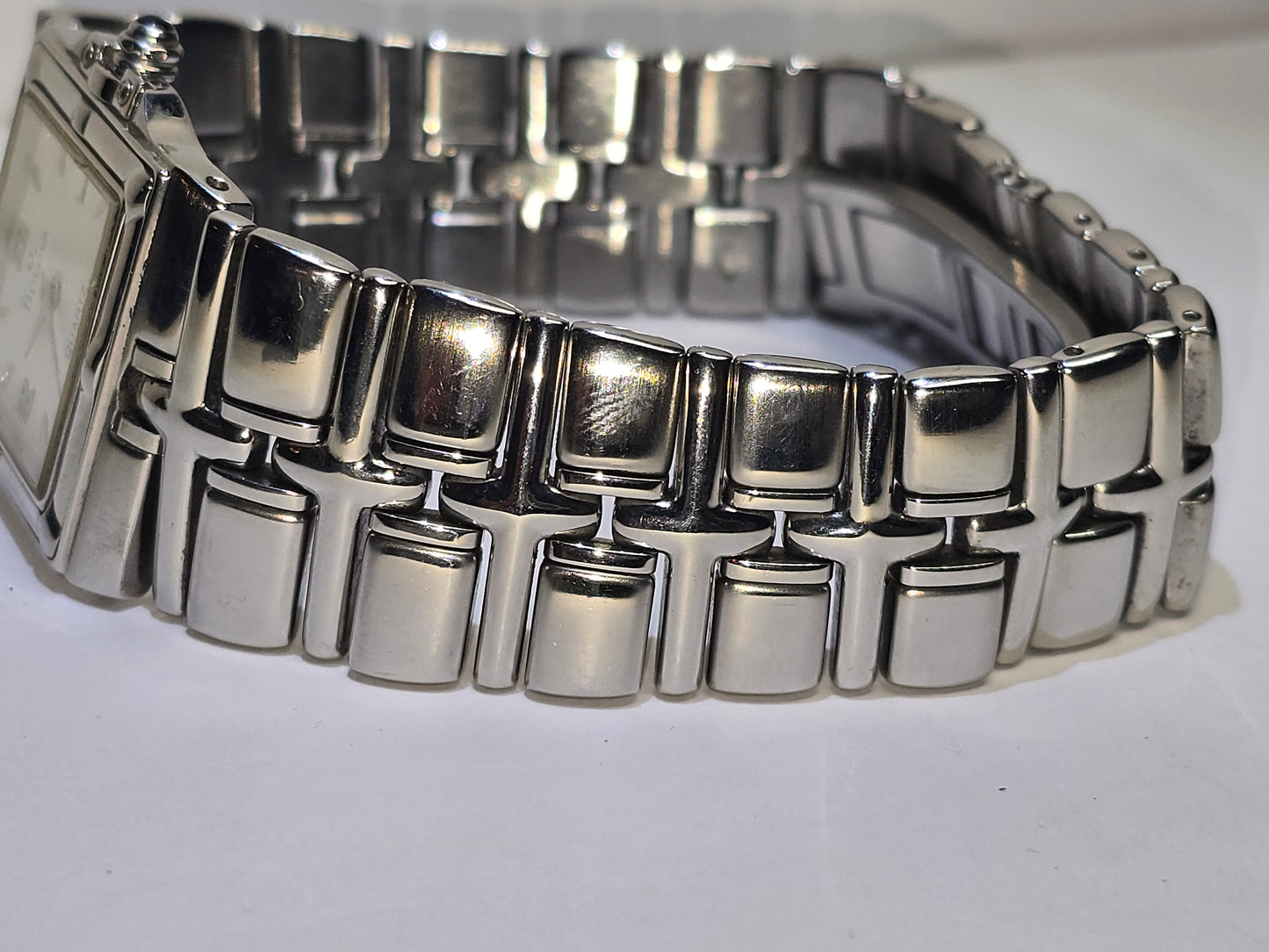 Bulova ref SE1135 date men's wristwatch