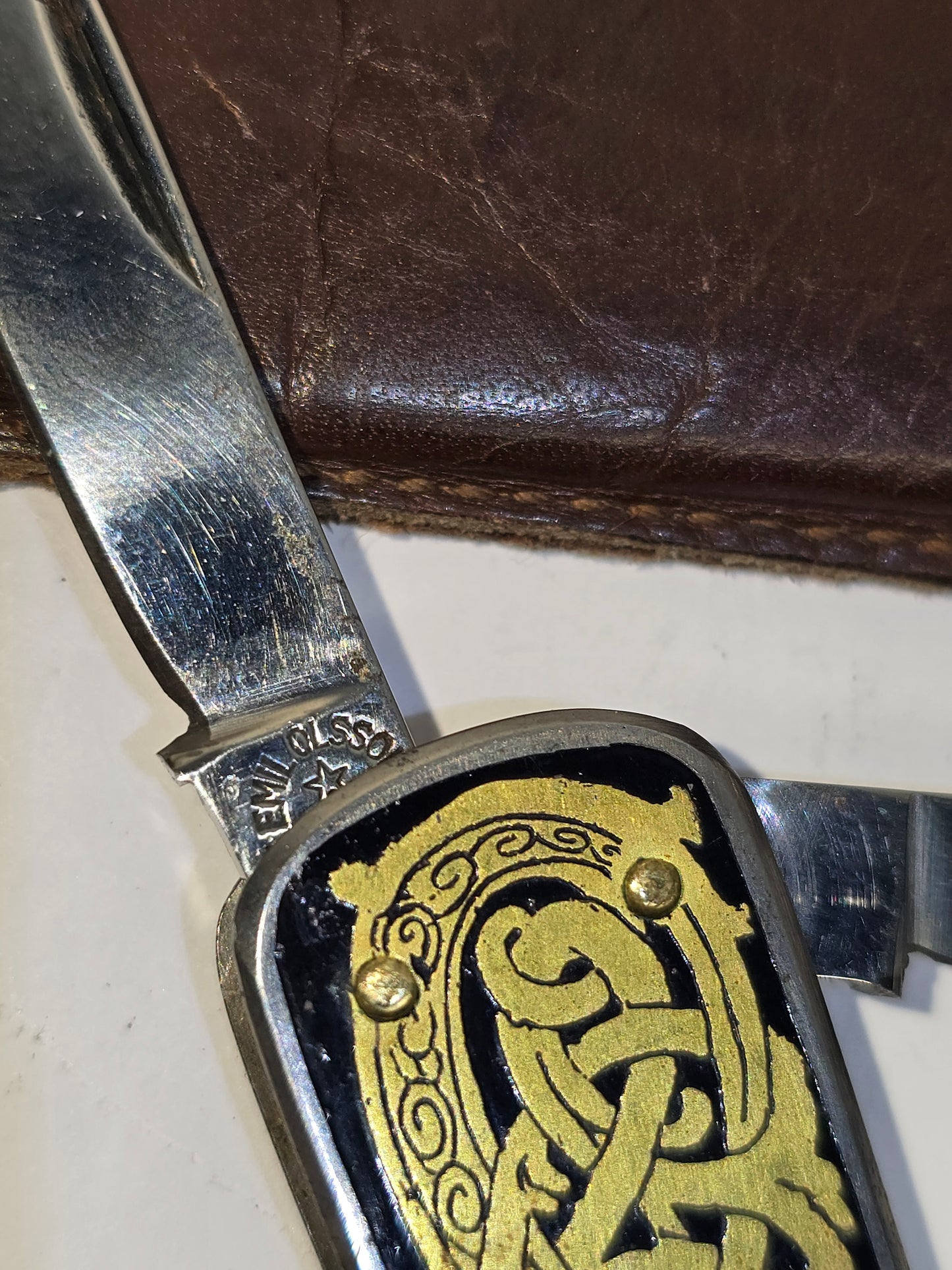 Vintage Emil Olsson Eskilstuna Sweeden coat of arms rampant lion pocketknife with pouch