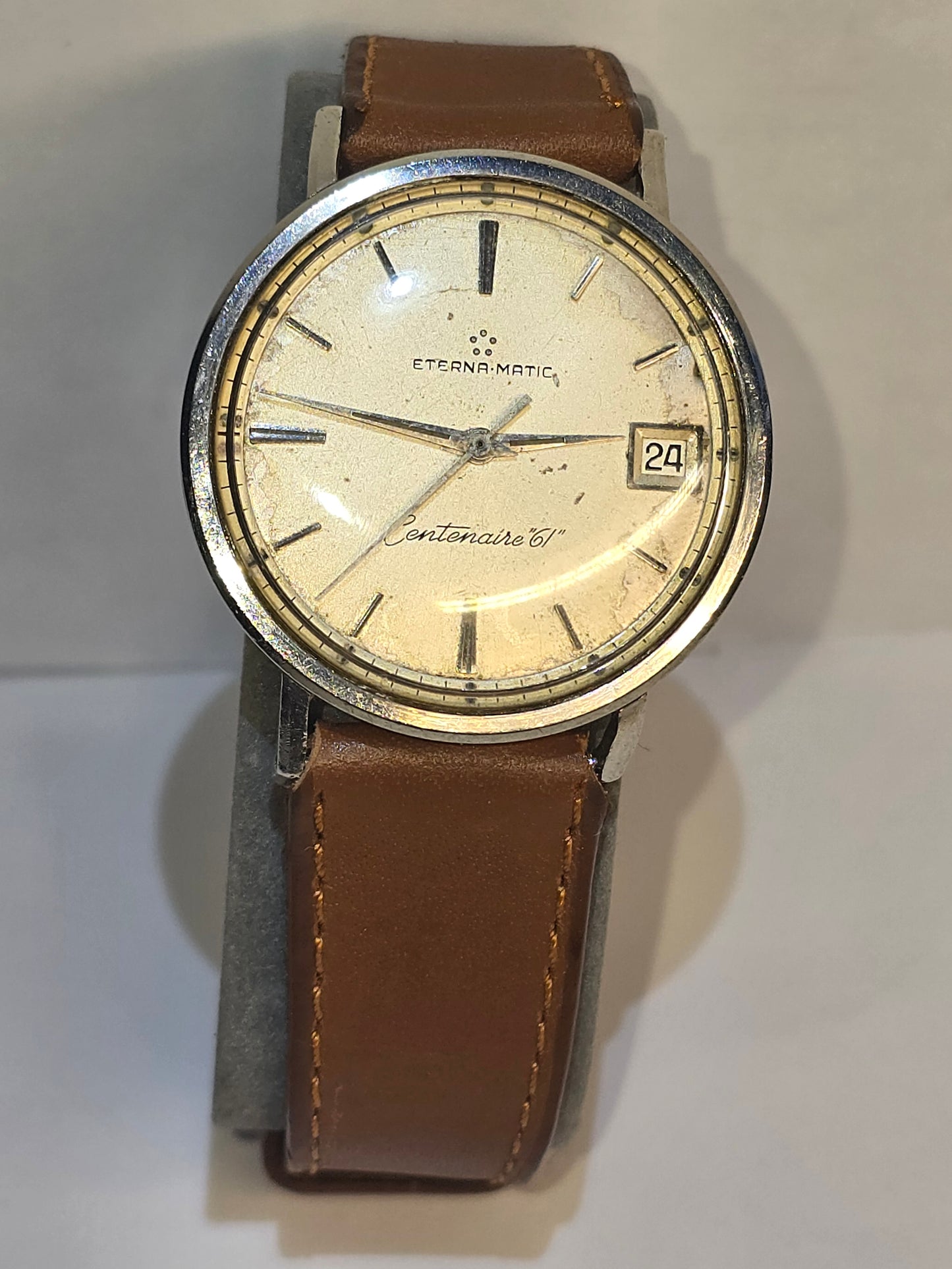 Vintage Eterna-Matic Centenaire "61" 21 jewels automatic 35mm watch