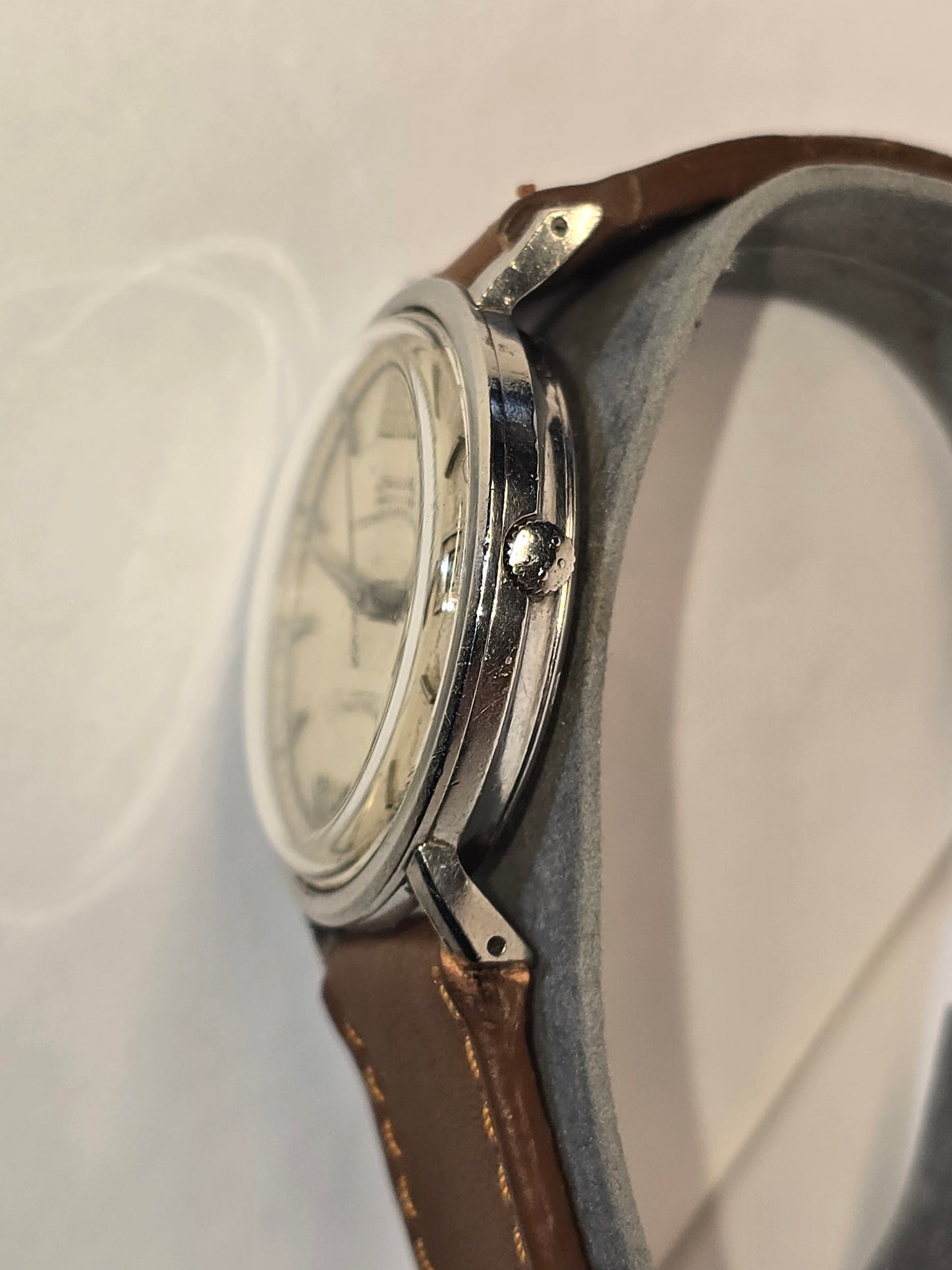 Vintage Eterna-Matic Centenaire "61" 21 jewels automatic 35mm watch