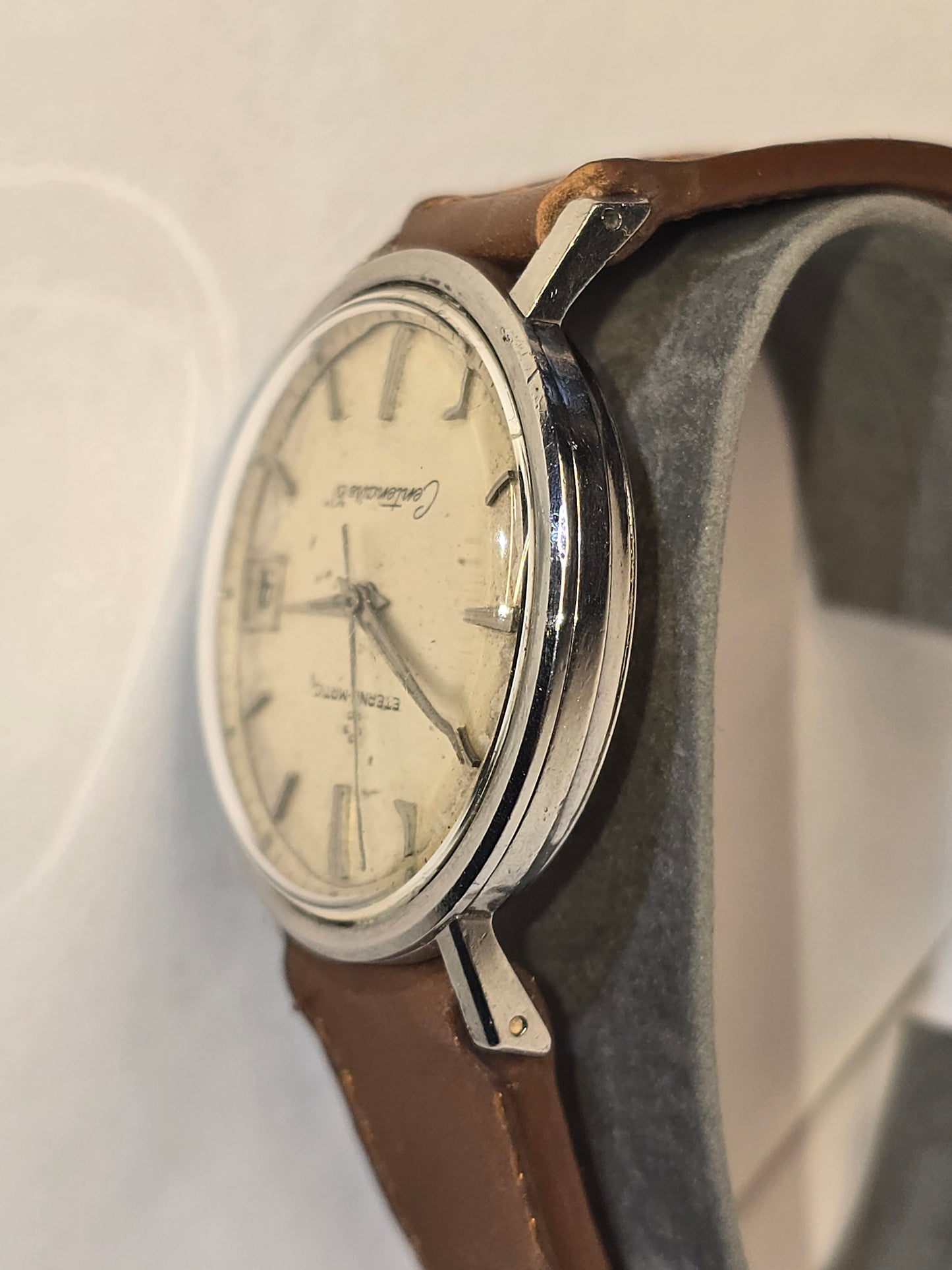 Vintage Eterna-Matic Centenaire "61" 21 jewels automatic 35mm watch