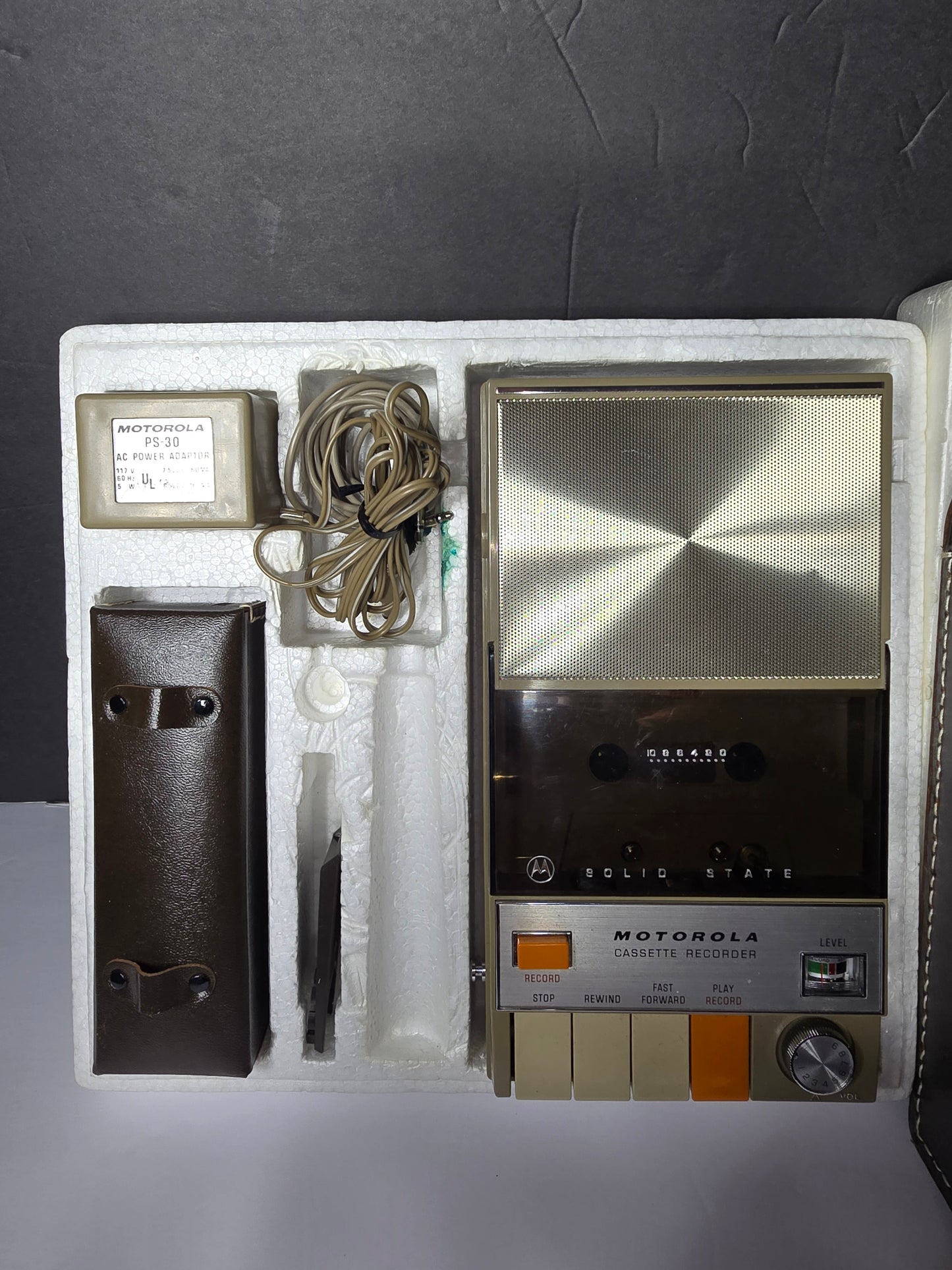 Vintage Motorola PS-30 FN Cassette player set