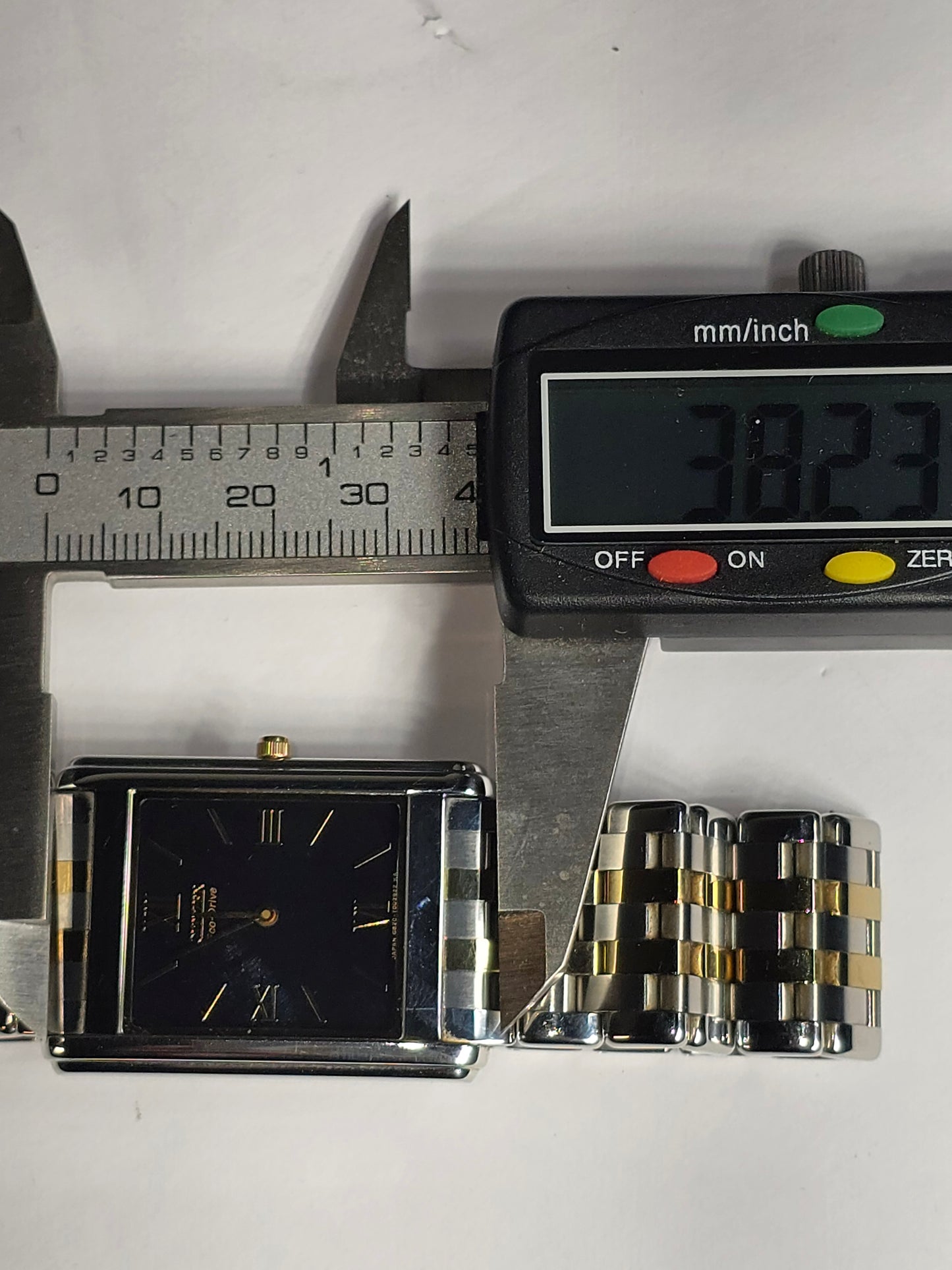 Vintage Citizen Eco-Drive Stiletto Solar ultra-thin Watch