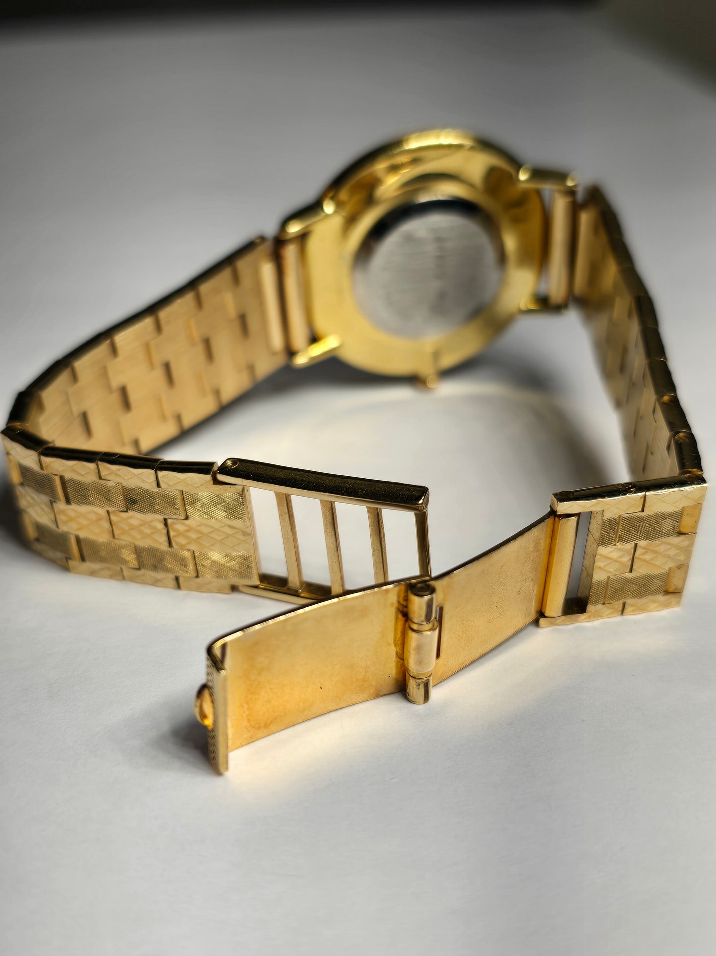 New Vintage Rare 18k electroplated Inglis watch