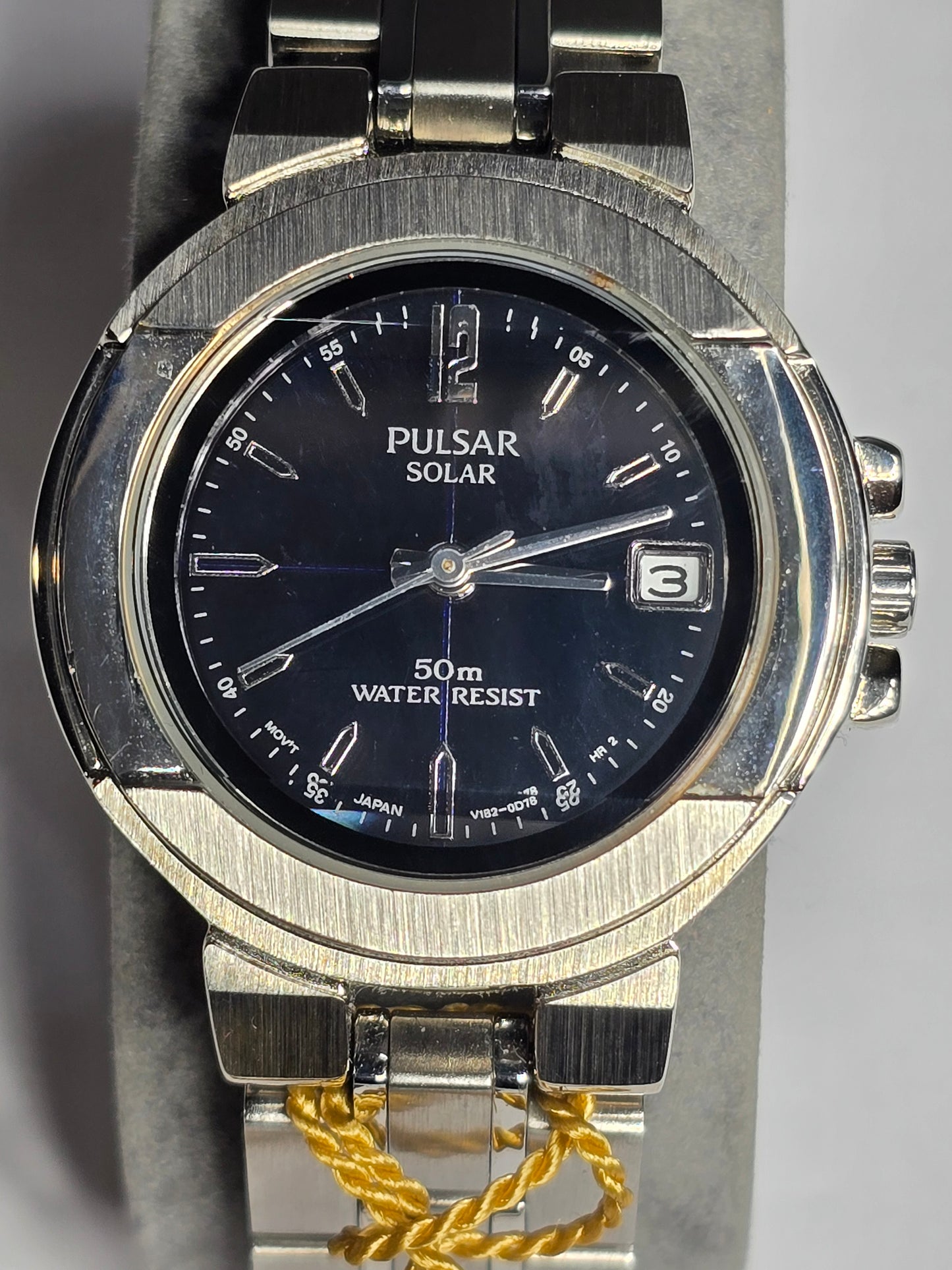 New Old Stock Pulsar (Seiko) Solar Analog Watch