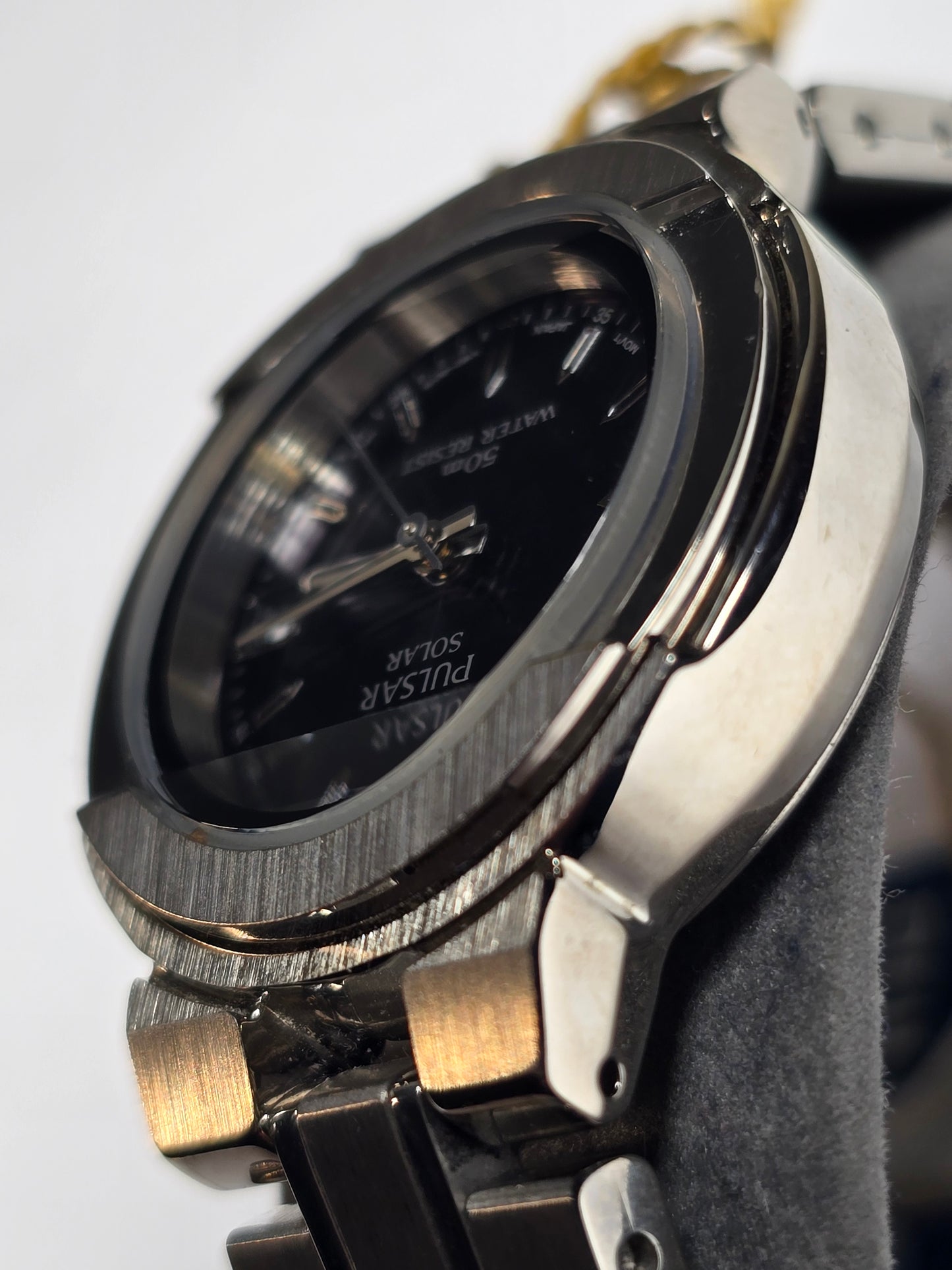 New Old Stock Pulsar (Seiko) Solar Analog Watch