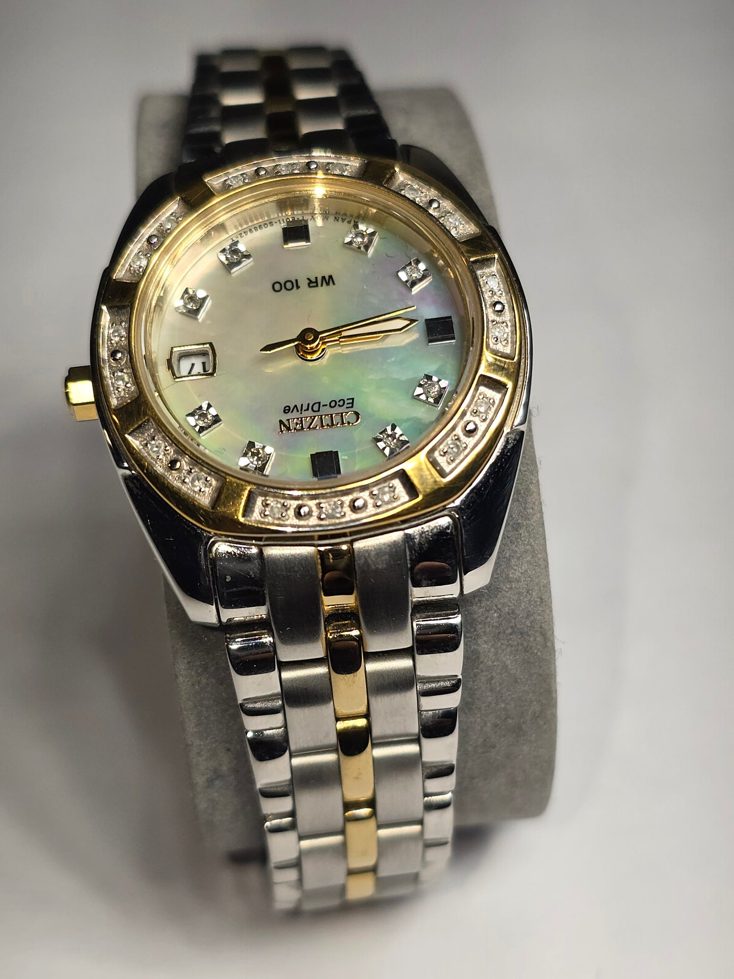 Vintage Citizen Eco-Drive ModelE011-5066441 Ladies watch