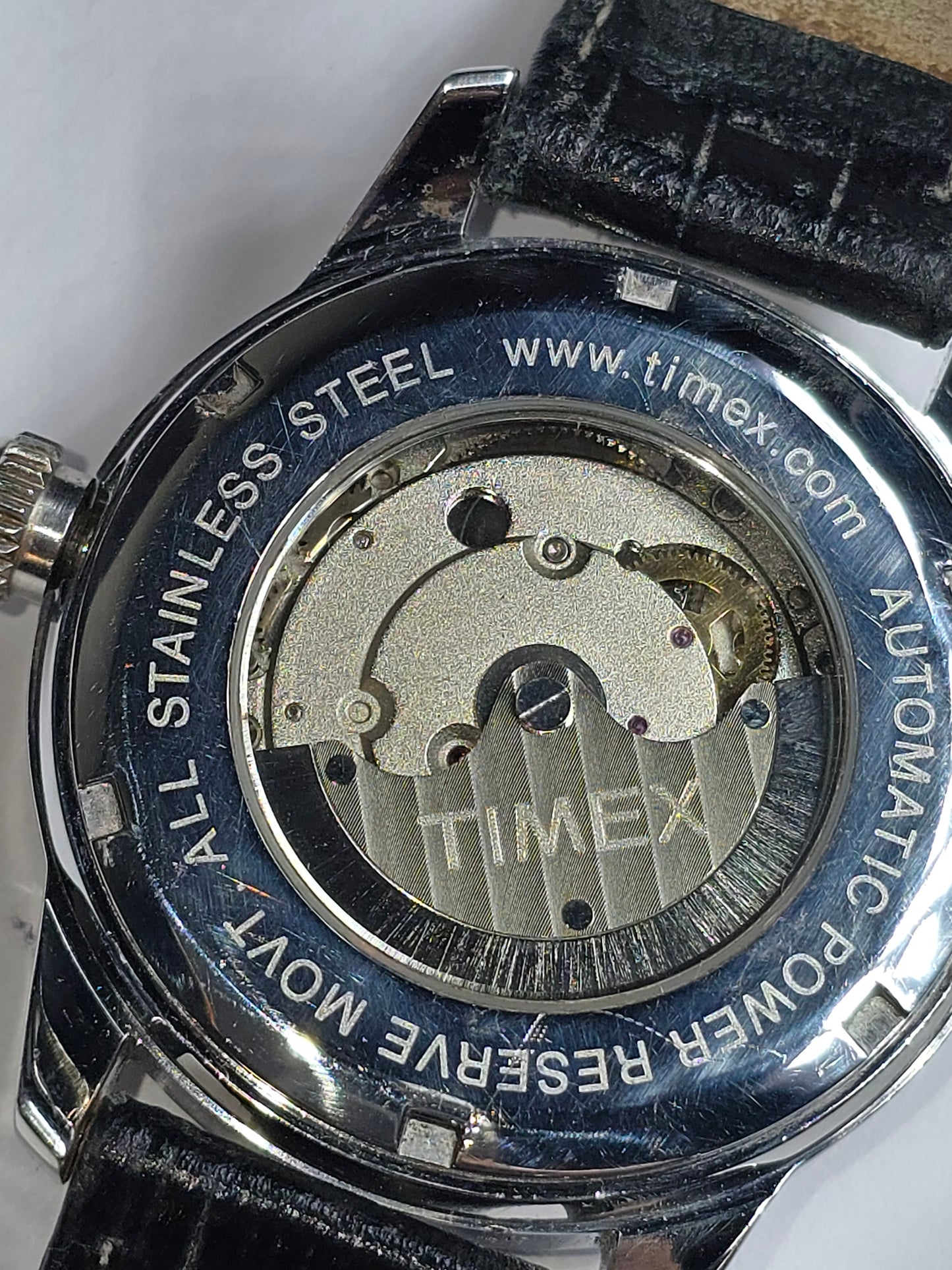 Vintage "VERY RARE" Timex model # T2D941 Automatic, cyclops date, power reserve