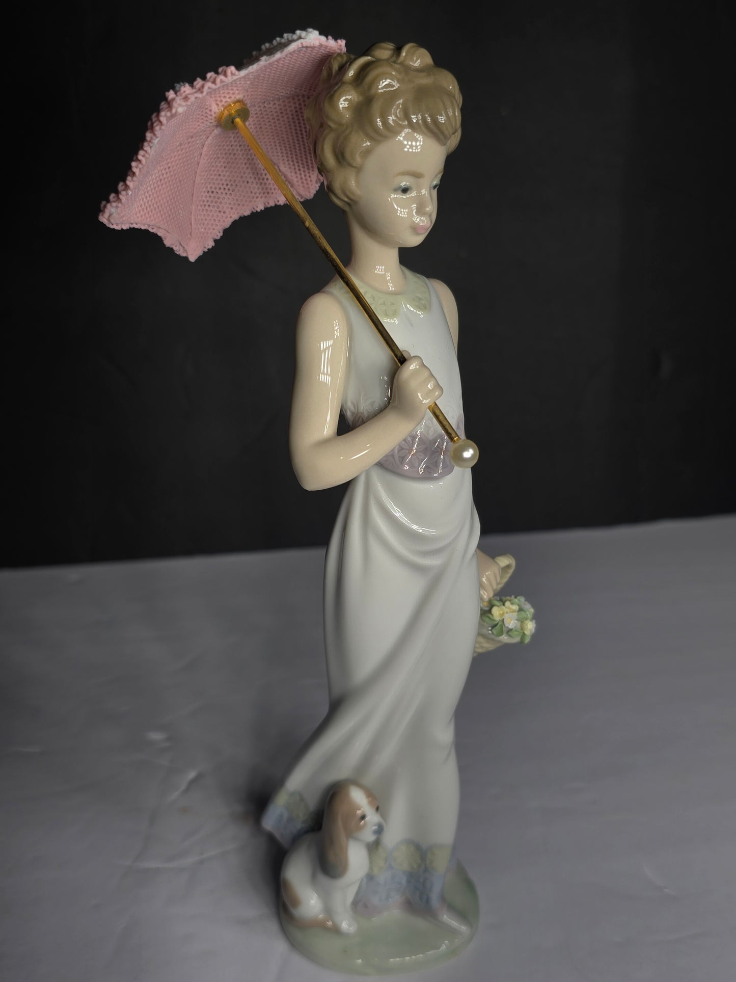 Vintage Lladro Retired "RARE SIGNED AND DATED" "Garden Classic" Item # 7617