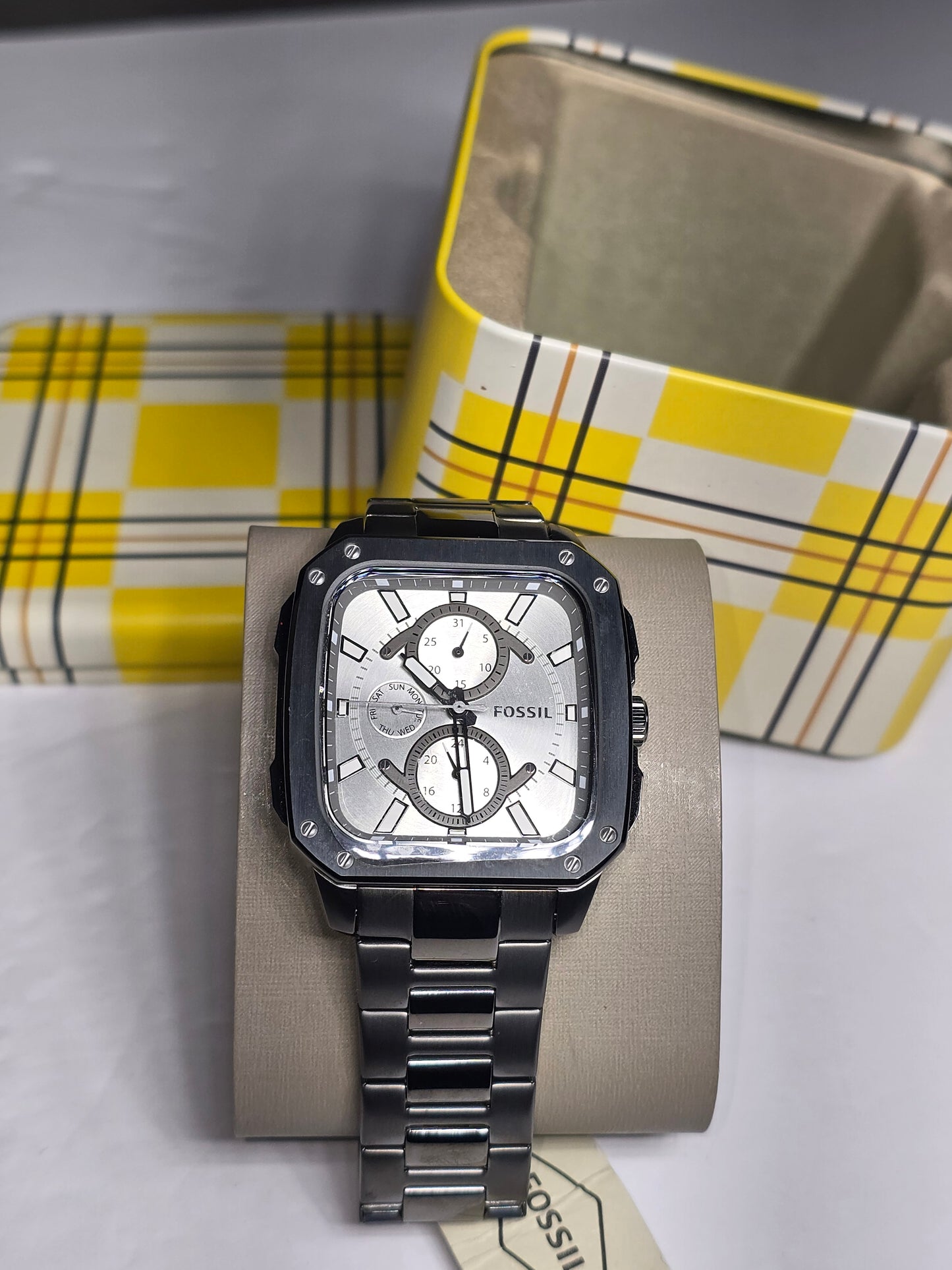 Vintage Fossil BQ 2657 multifunctional new with box