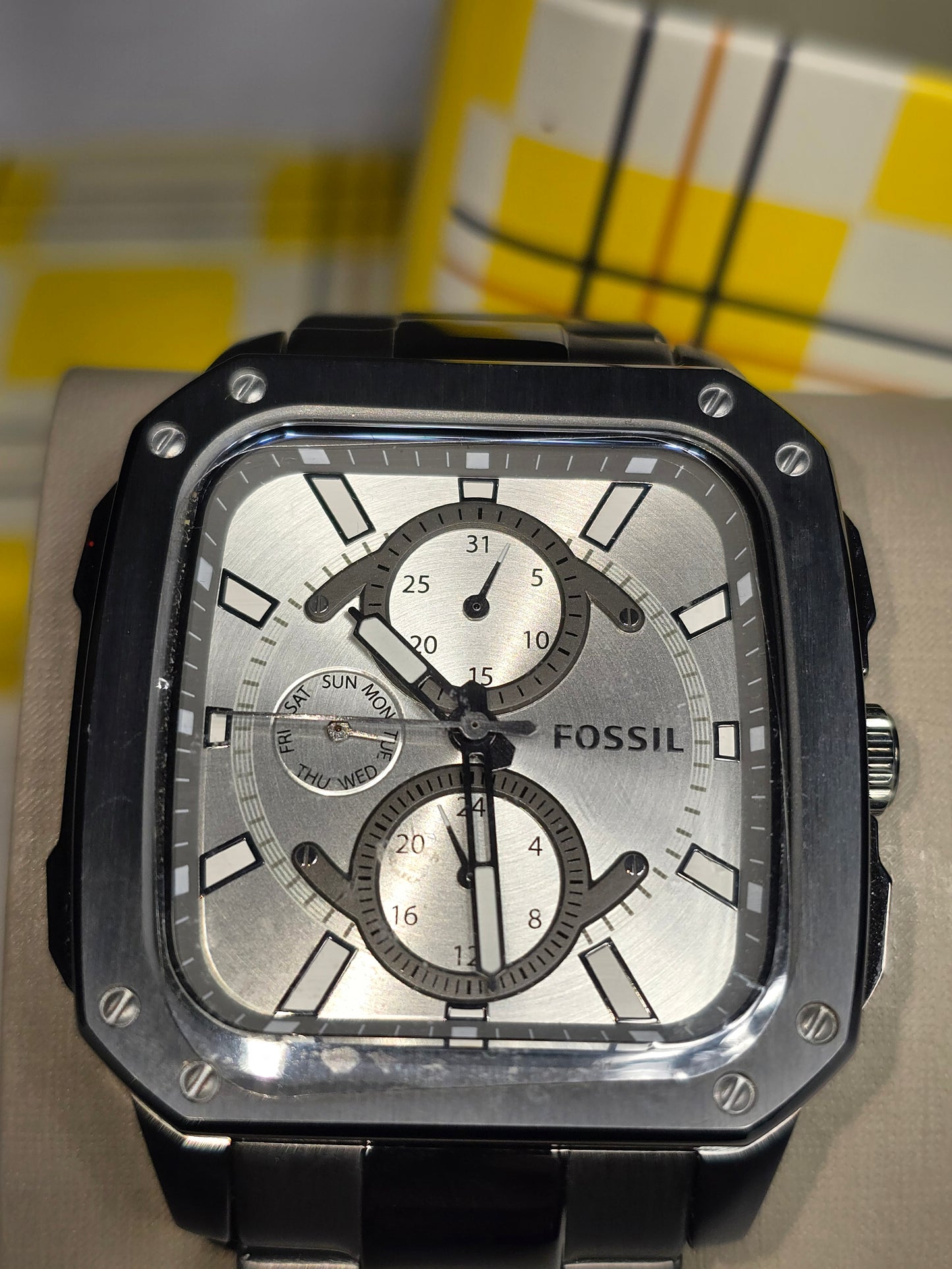 Vintage Fossil BQ 2657 multifunctional new with box