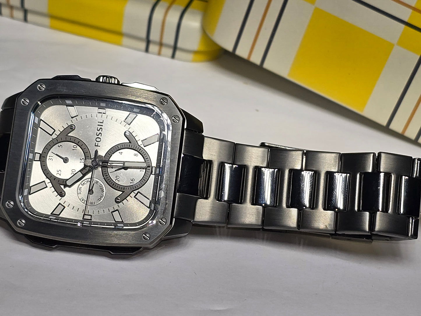 Vintage Fossil BQ 2657 multifunctional new with box