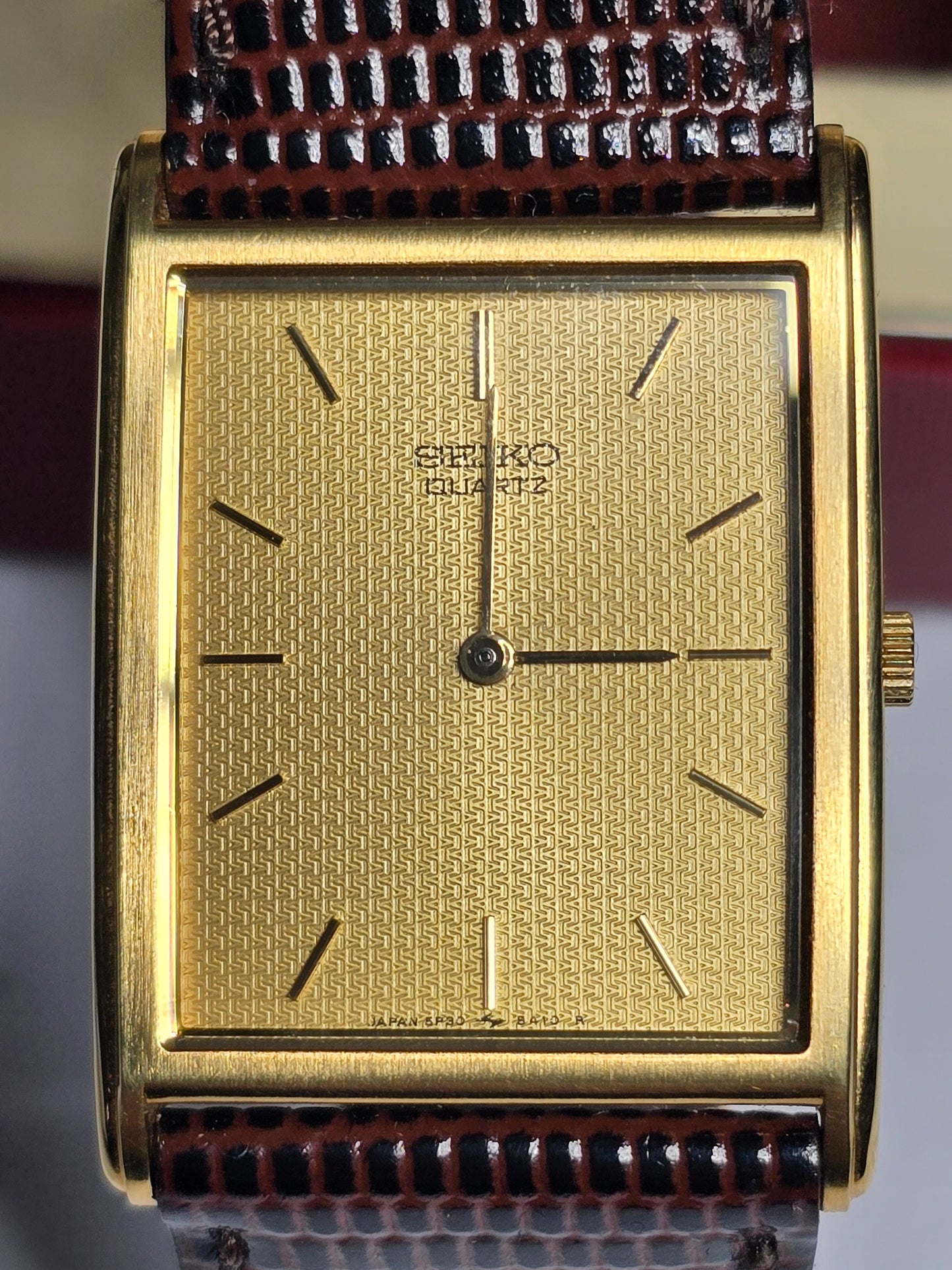 Vintage highly collectable Seiko tank case watch new with box 5P30-5410