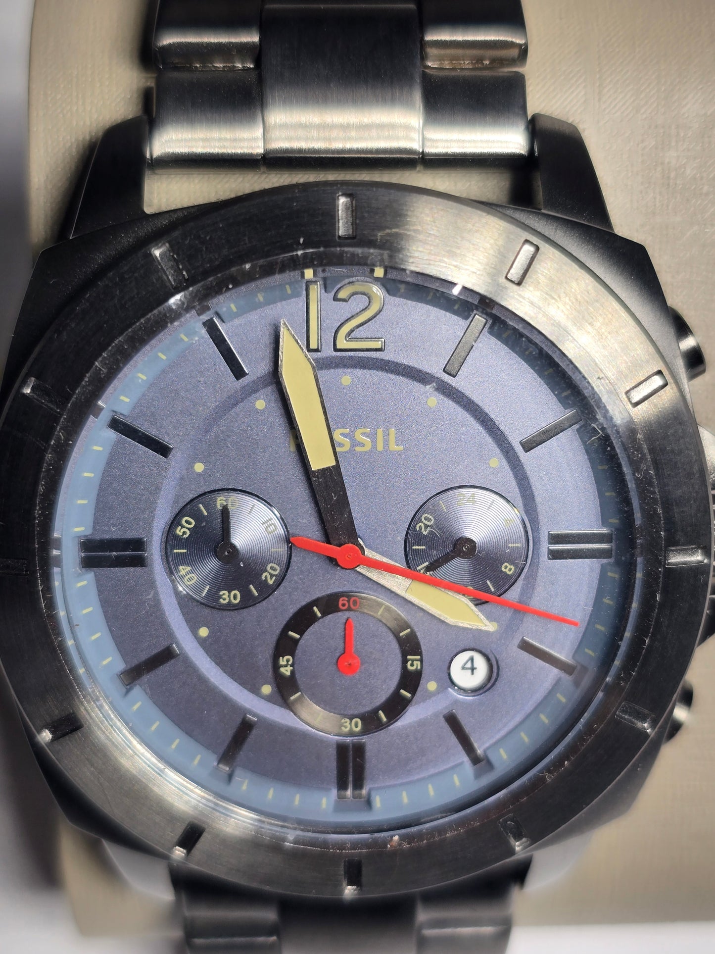 Vintage Fossil privateer chronograph watch (BQ2763 new with box