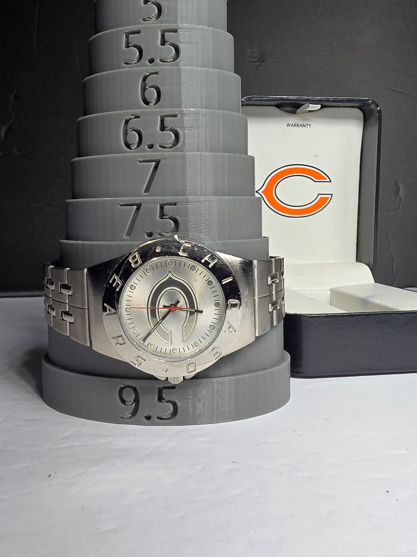 Vintage limited release Chicago Bears watch new in box collectible