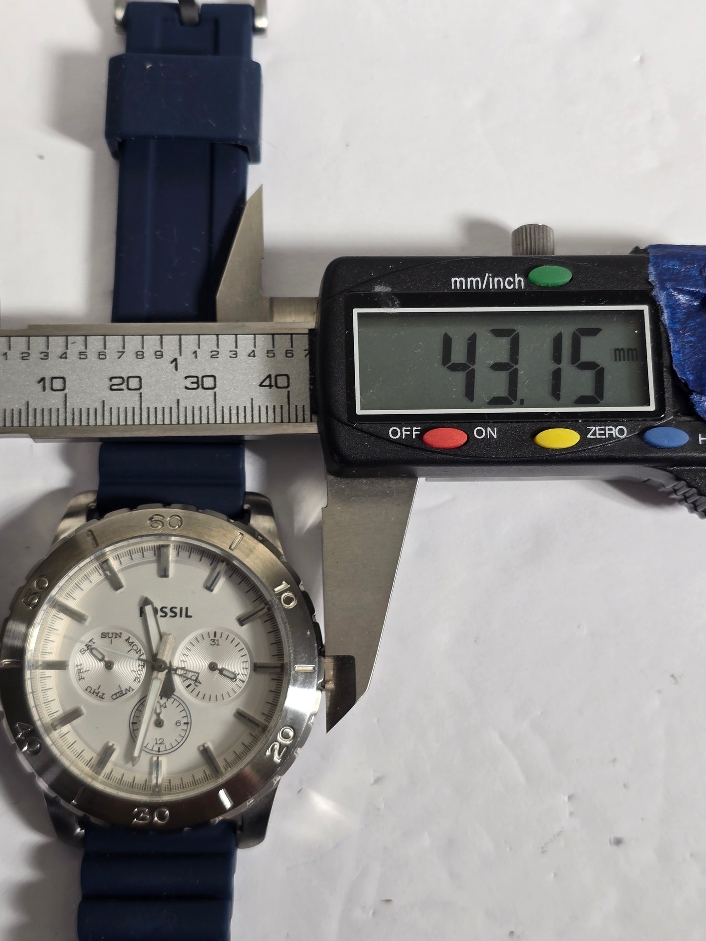 Fossil white dial blue rubber strap multifunction watch new with box