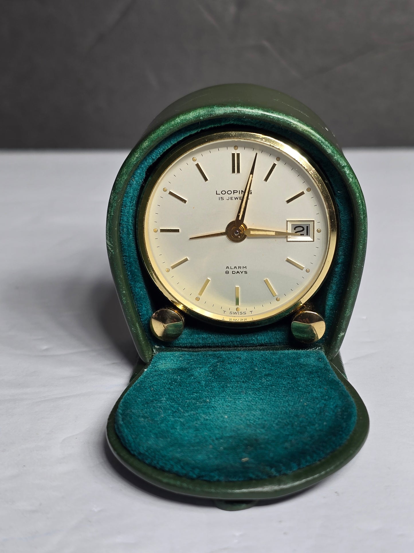 Vintage Looping 15 Jewels 8 Days Travel Alarm Clock Date Window and Case