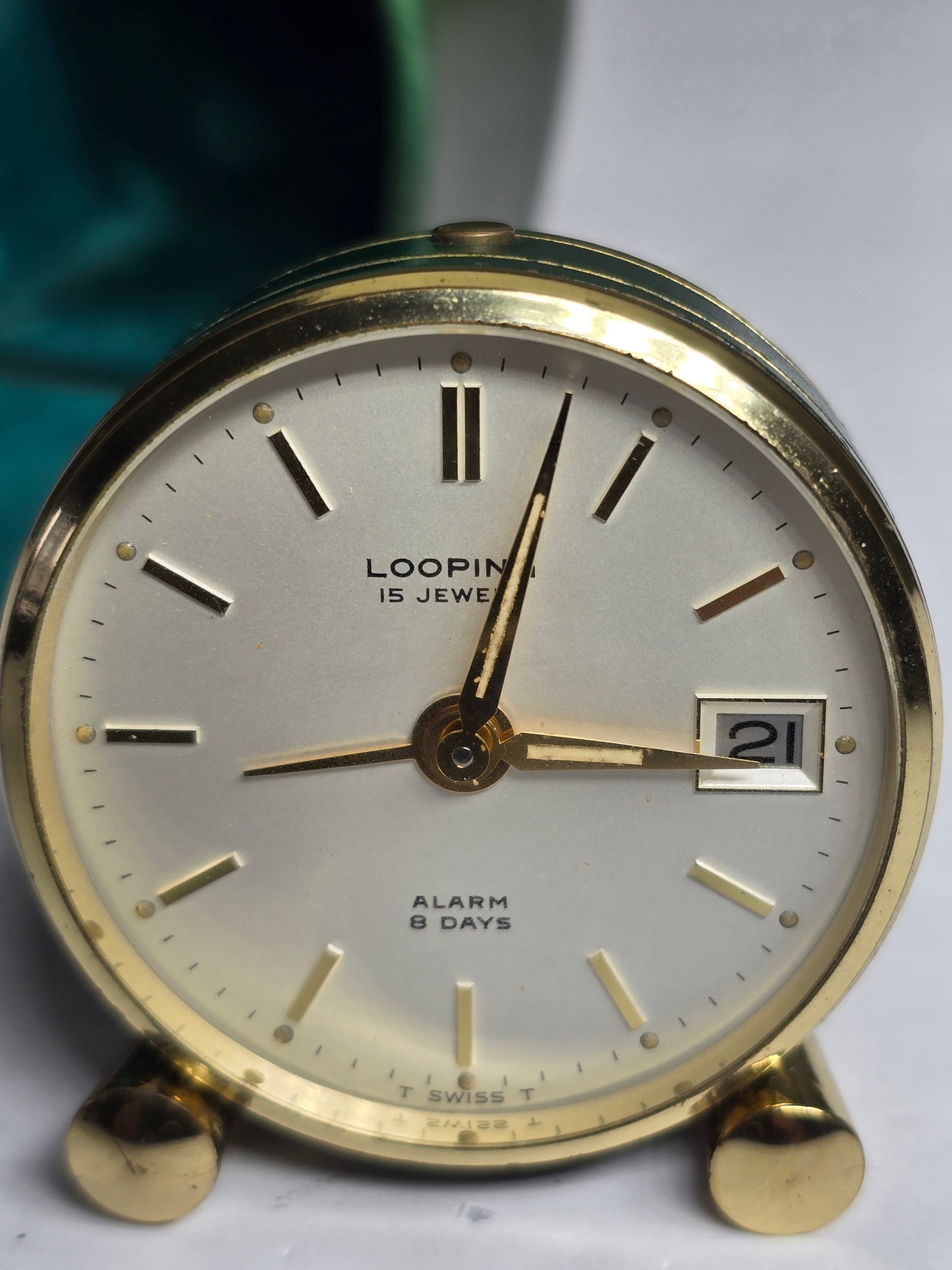 Vintage Looping 15 Jewels 8 Days Travel Alarm Clock Date Window and Case
