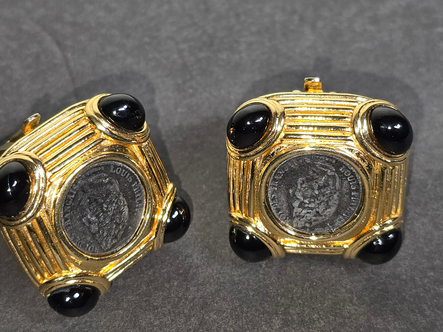 Vintage Ervin Pearl coin earrings