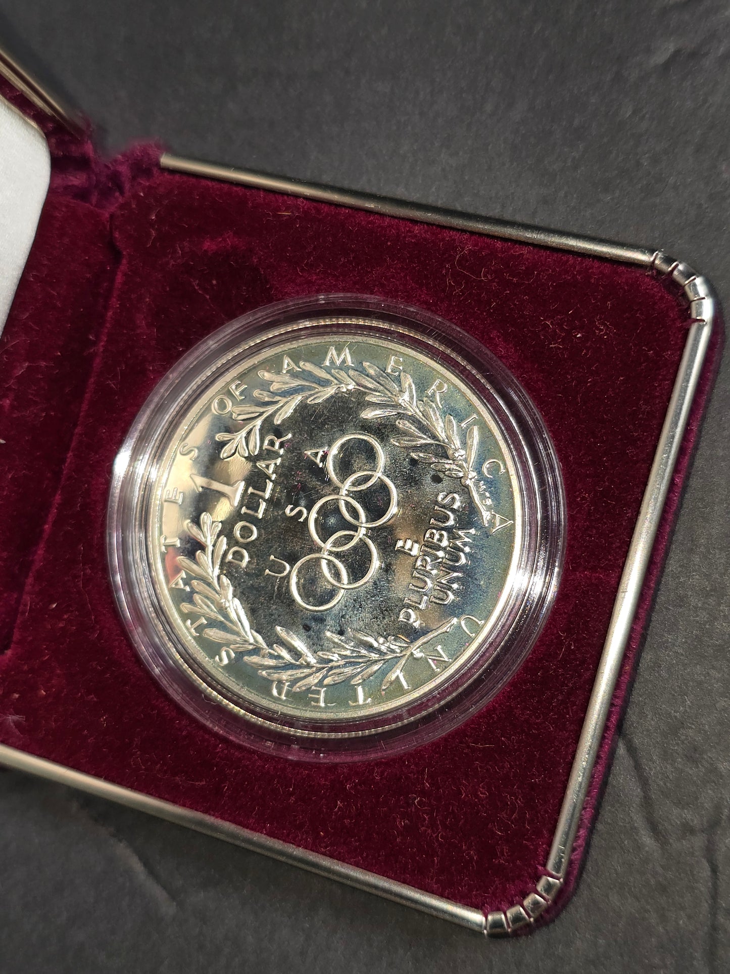 Vintage 1988-S U.S. Olympic Commemorative silver dollar in case