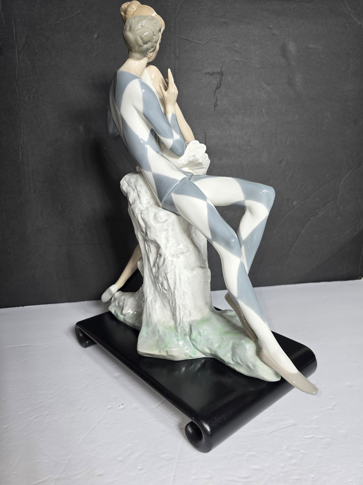 Vintage Lladro "Idil"/Idilio #1017 retired